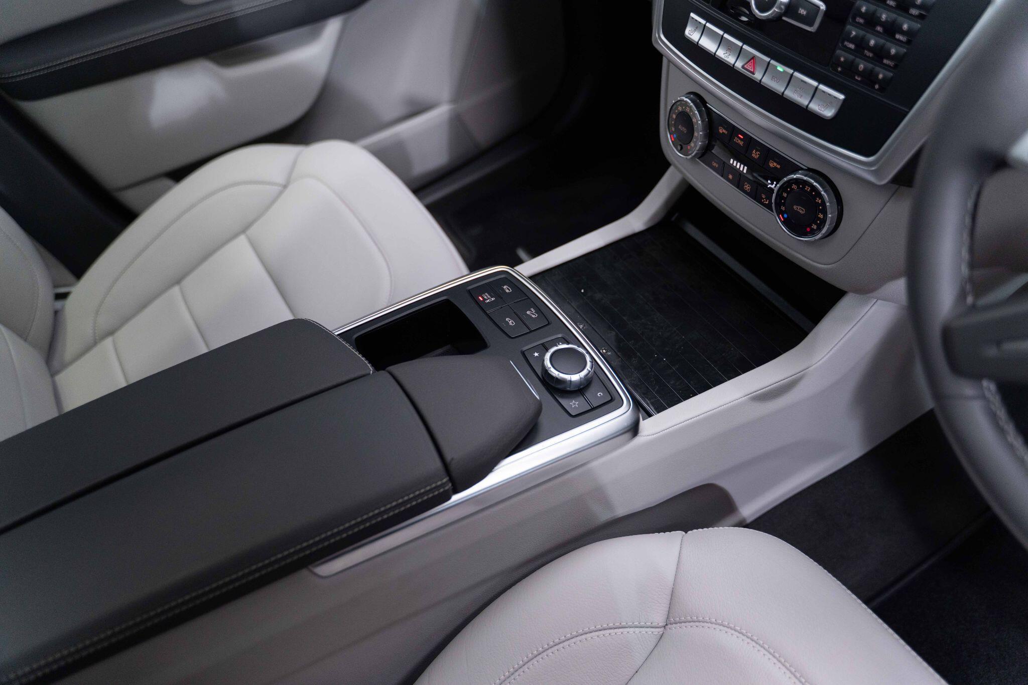 Mercedes M Class - Image 4