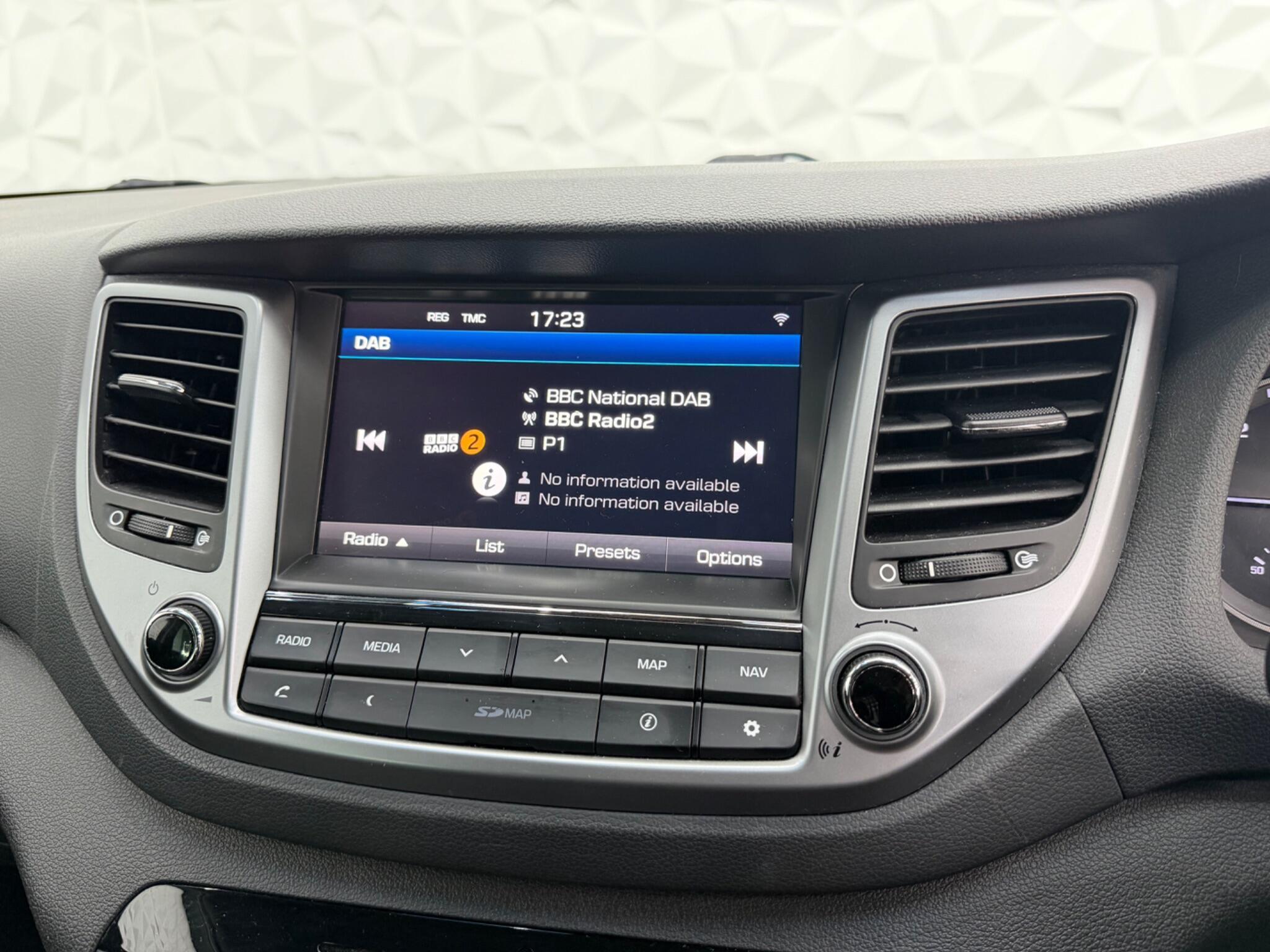 Hyundai Tucson - Image 13