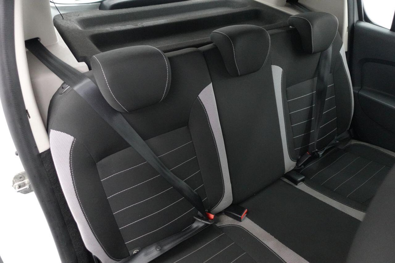 Dacia Sandero Stepway - Image 12