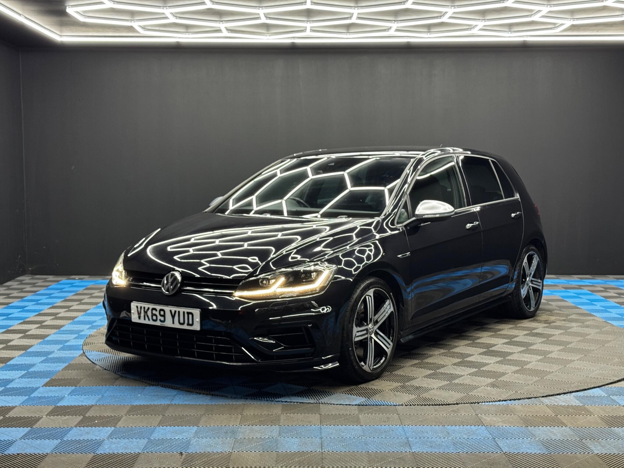 Volkswagen Golf - Image 3