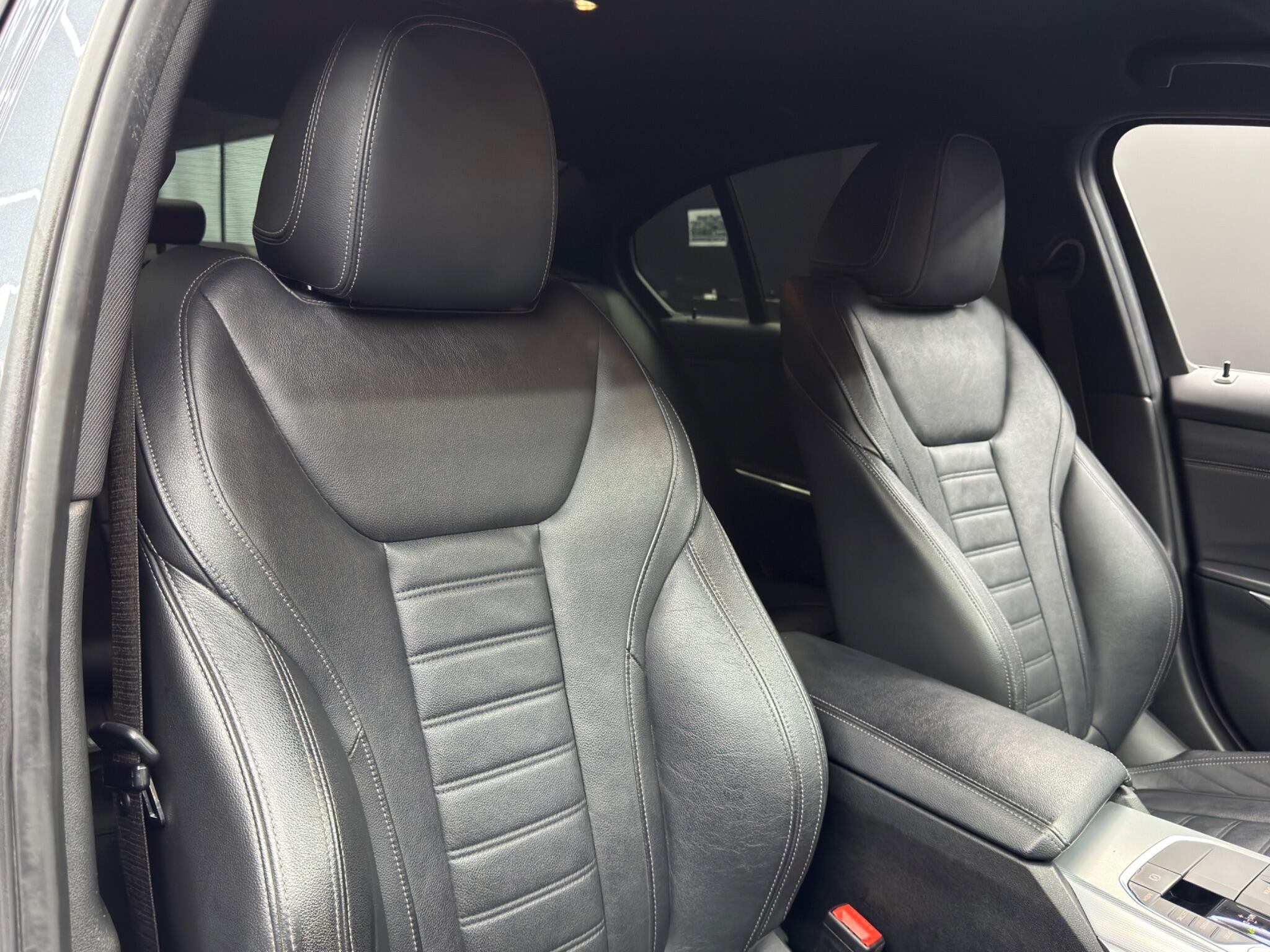 BMW 3 Series - Image 12