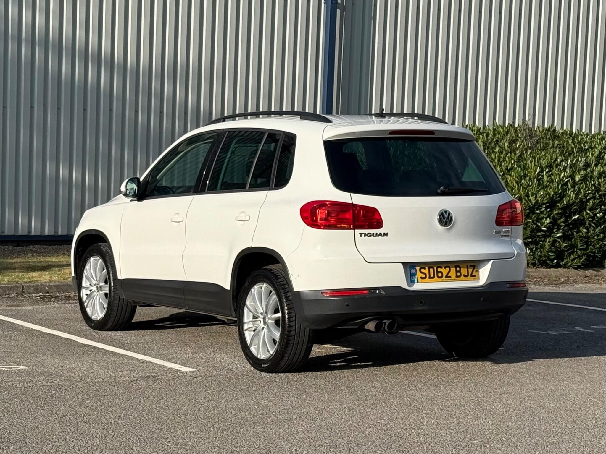Volkswagen Tiguan - Image 15