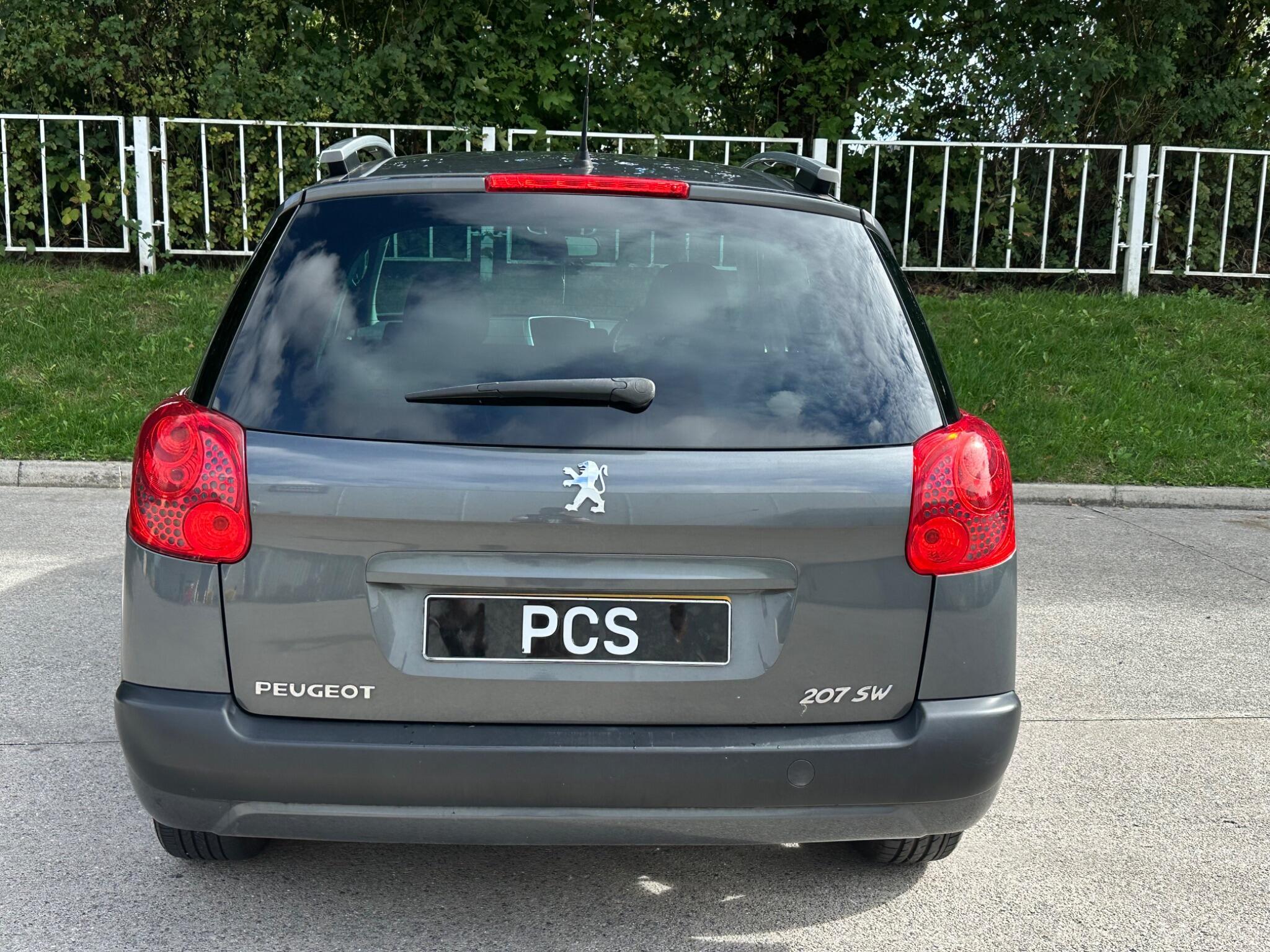 Peugeot 207 SW - Image 11