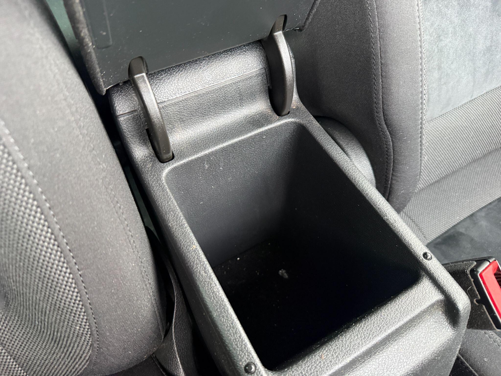 Volkswagen Tiguan - Image 61