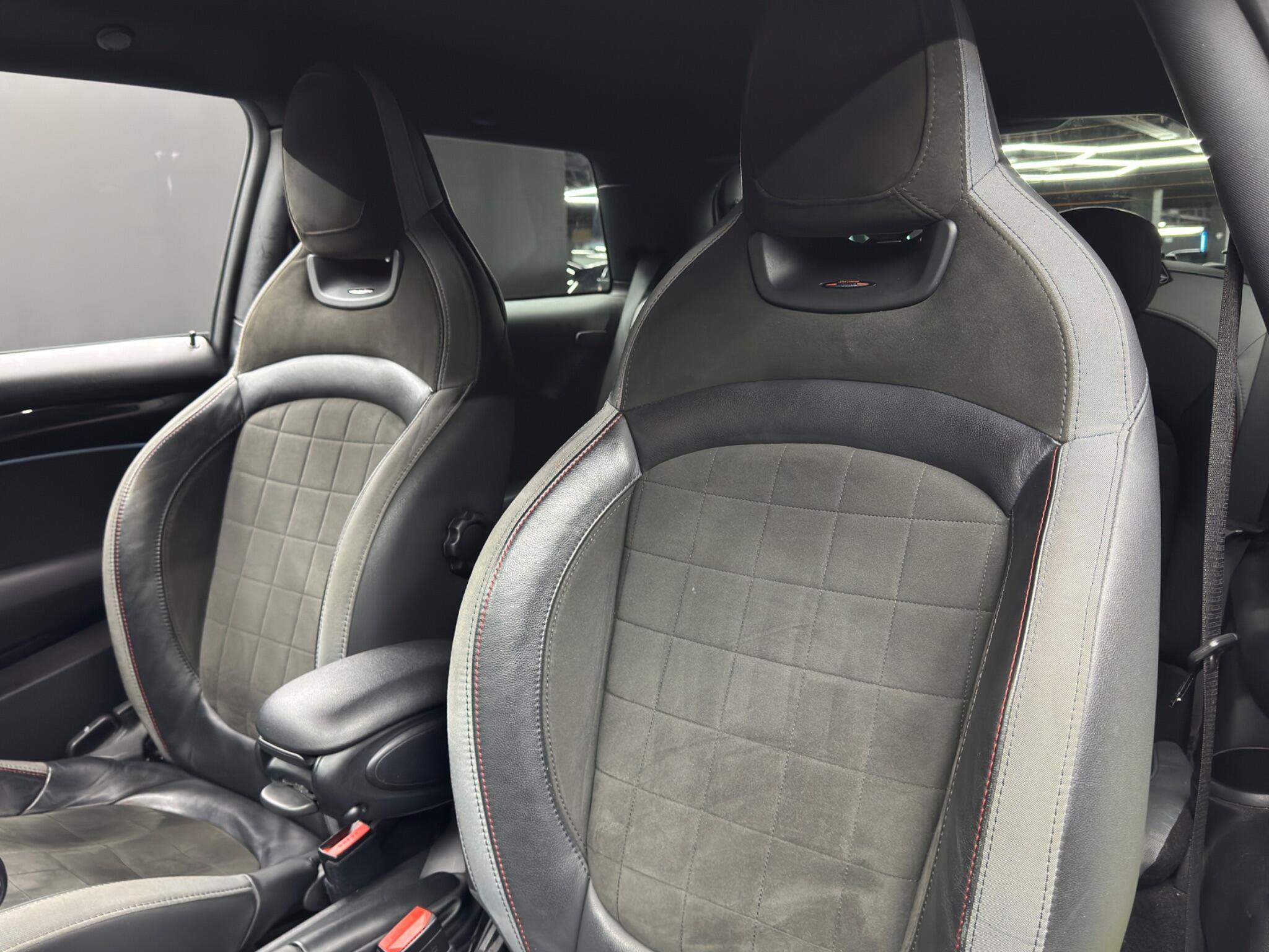 MINI Hatch - Image 14