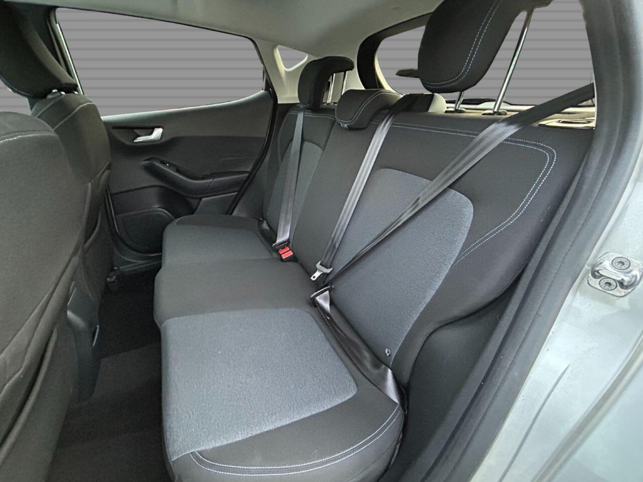 Ford Fiesta - Image 18