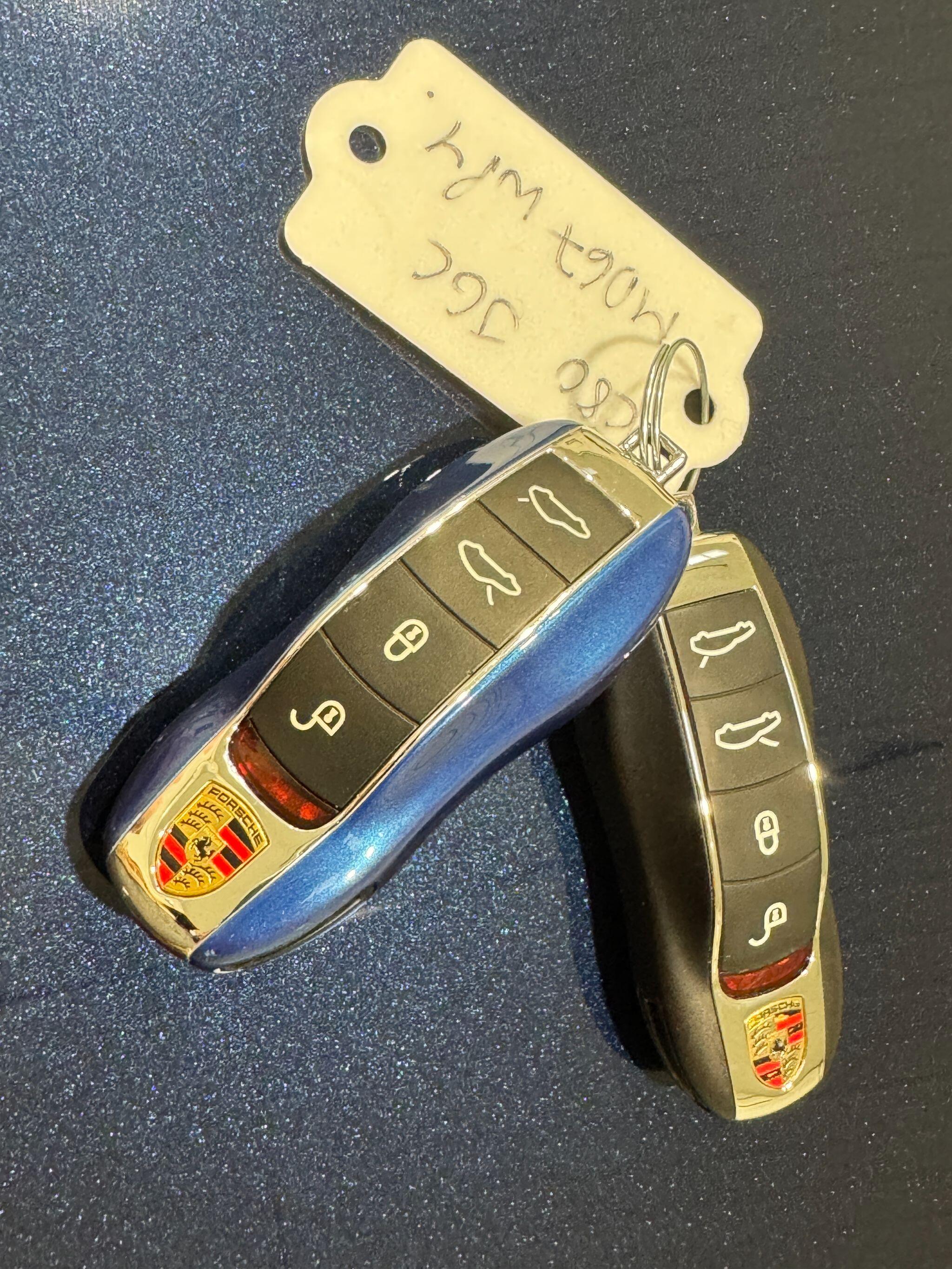 Porsche 718 Cayman - Image 70