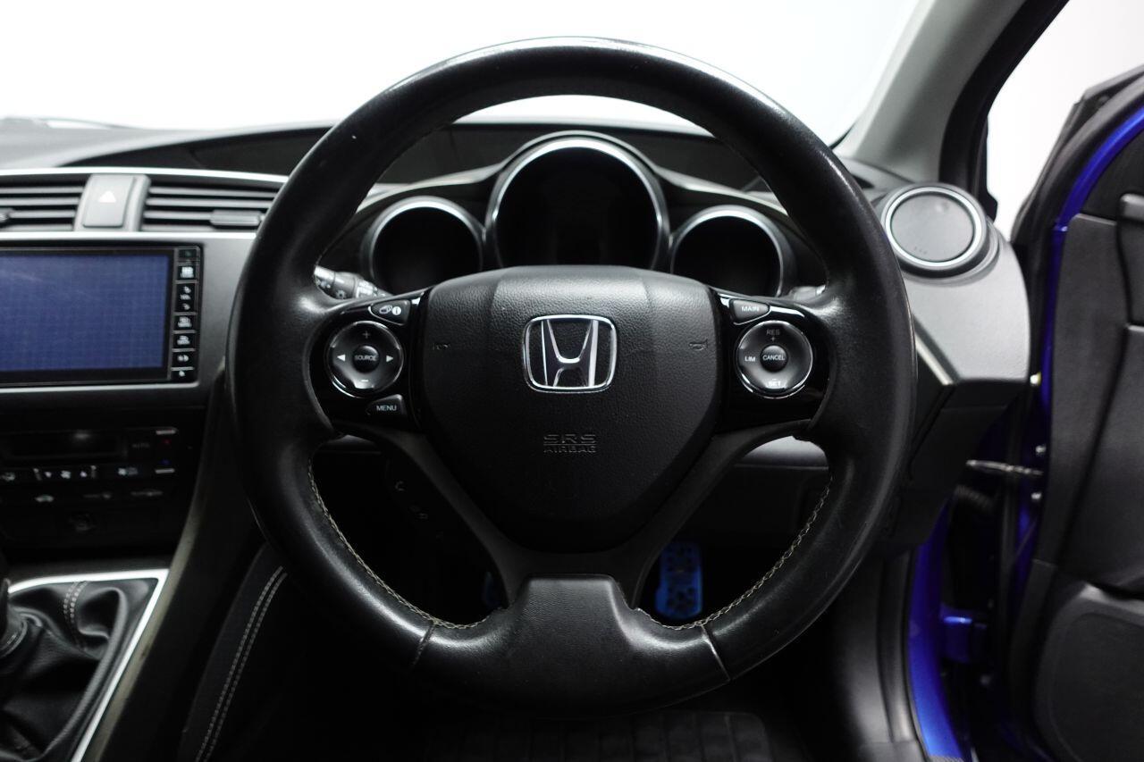 Honda Civic - Image 27