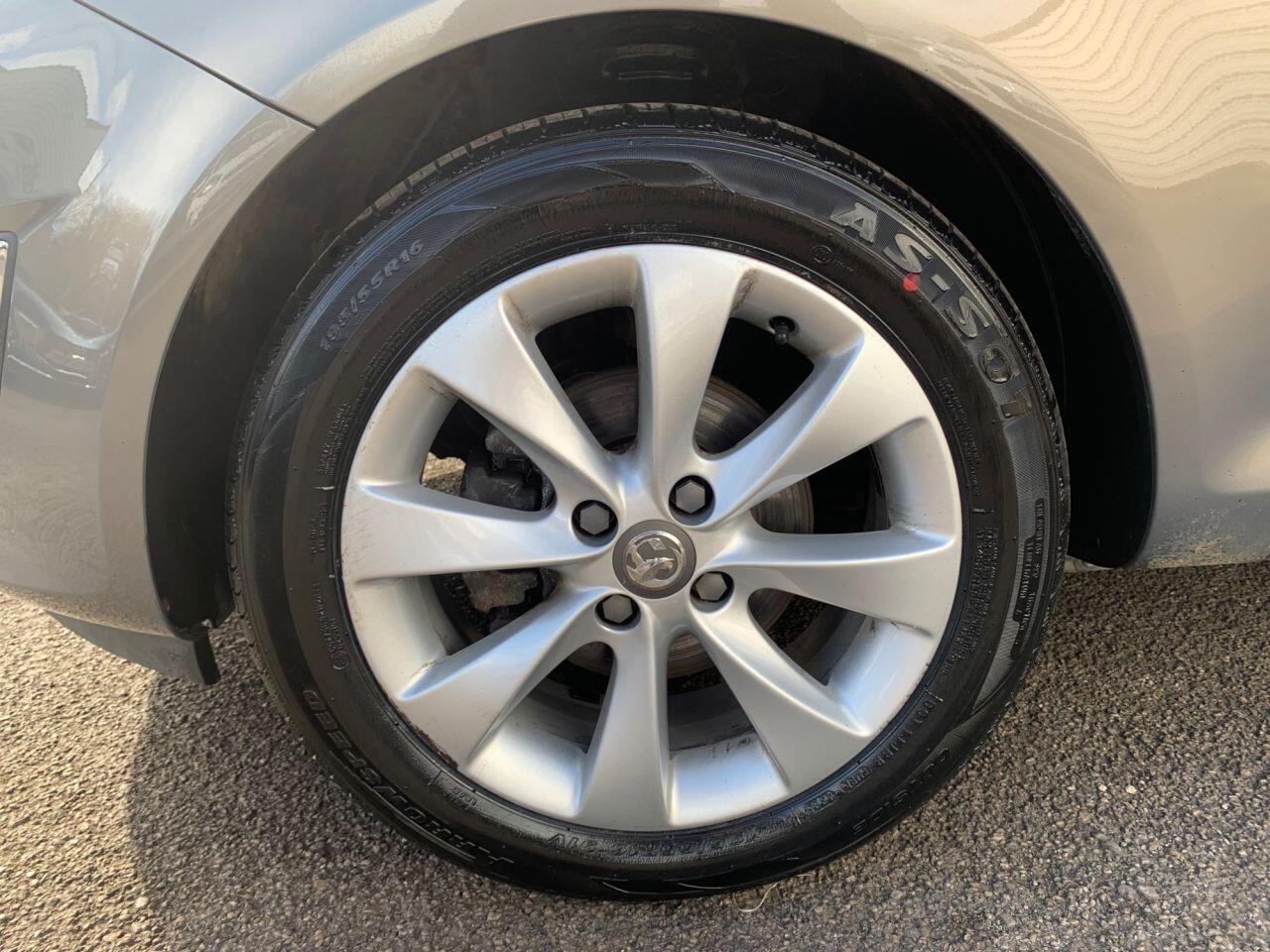 Vauxhall Corsa - Image 27