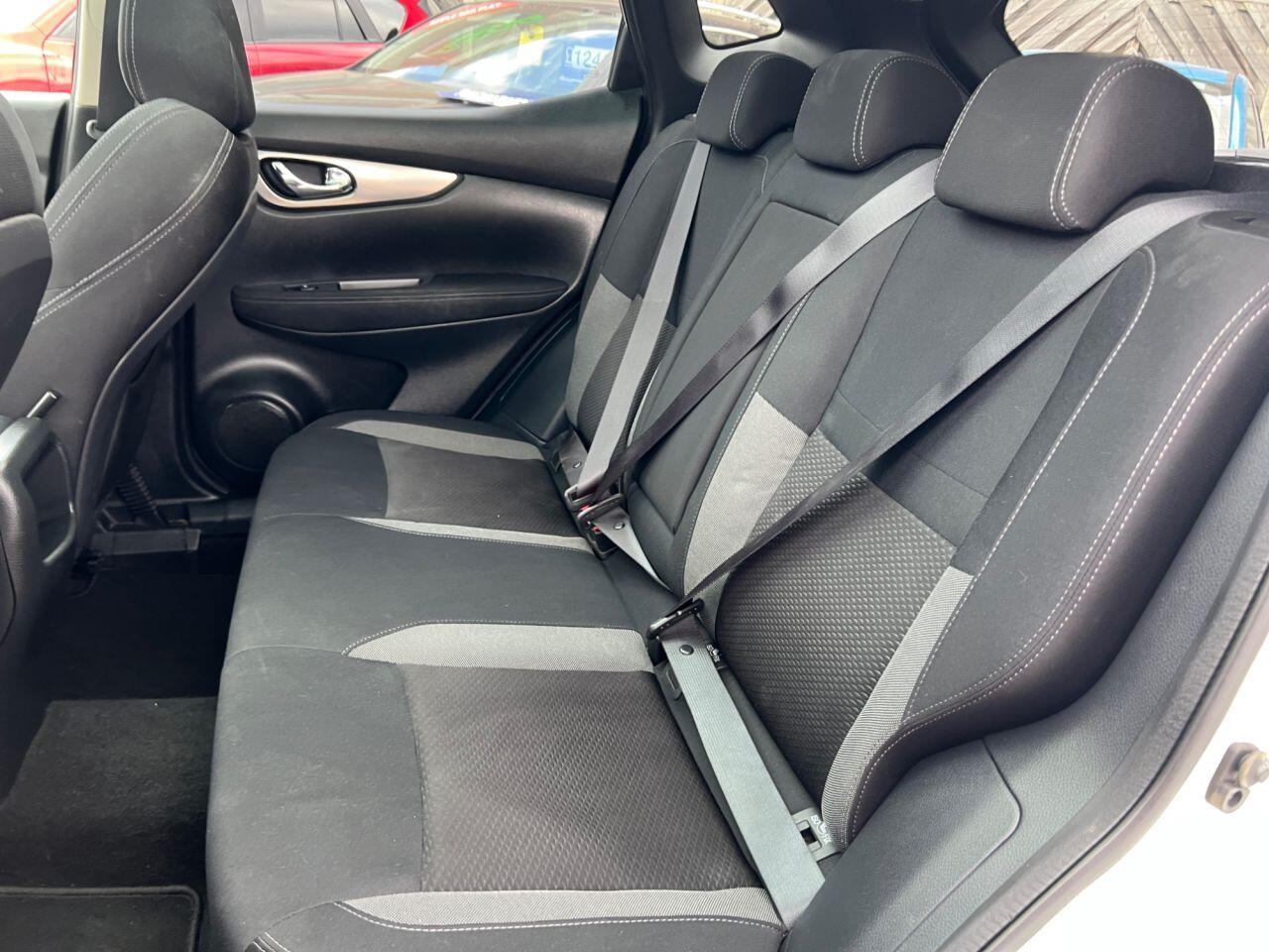 Nissan Qashqai - Image 32