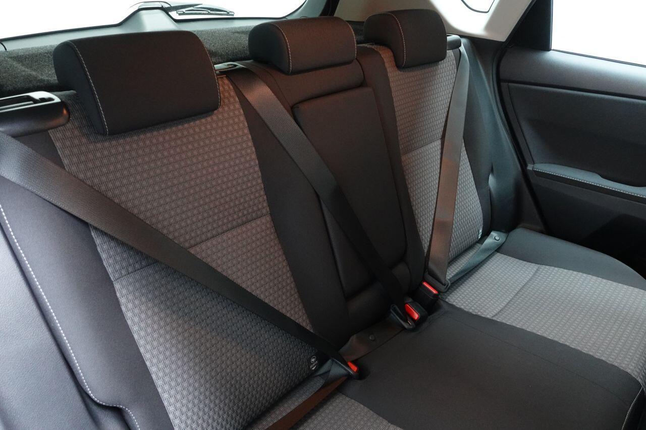 Toyota Auris - Image 10