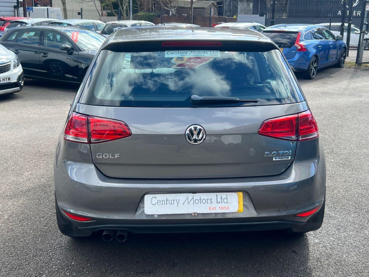 Volkswagen Golf - Image 9