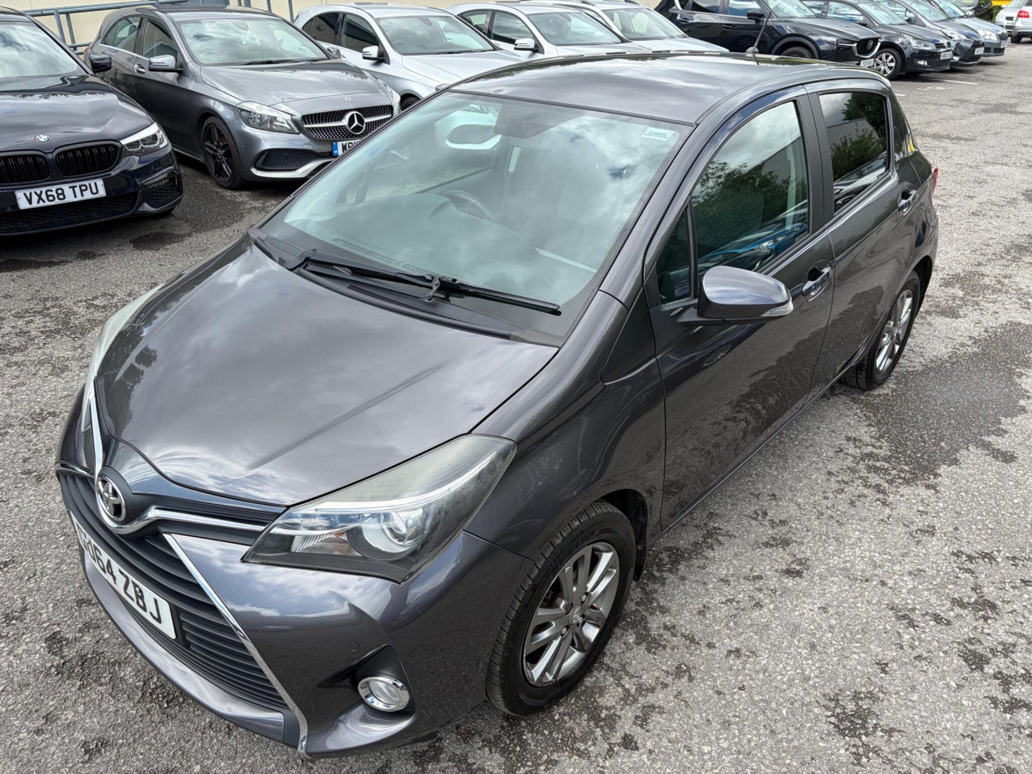 Toyota Yaris - Image 4