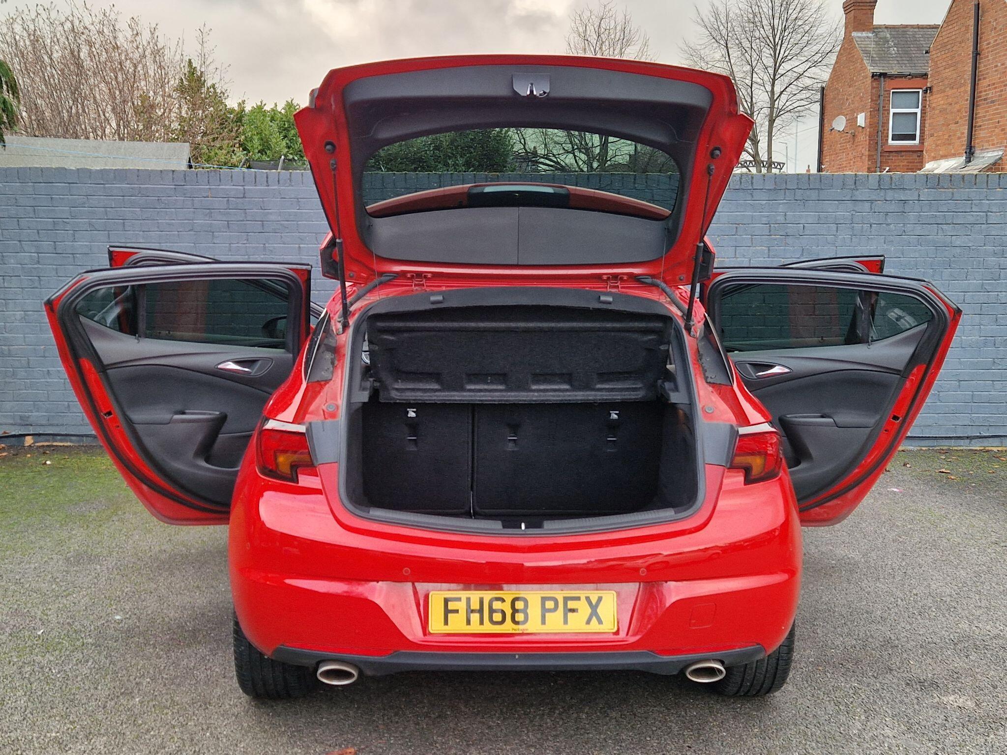 Vauxhall Astra - Image 20