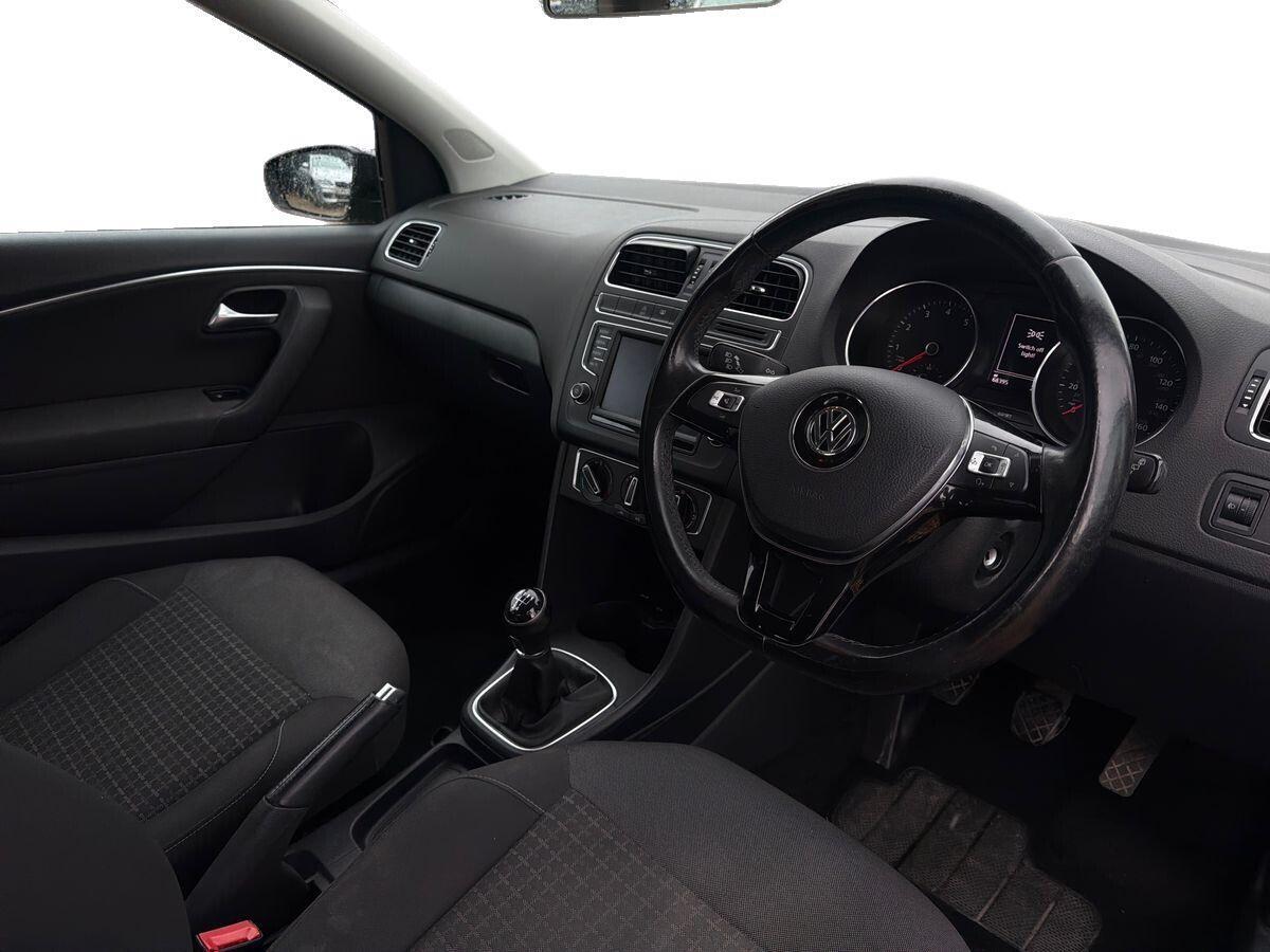 Volkswagen Polo - Image 15