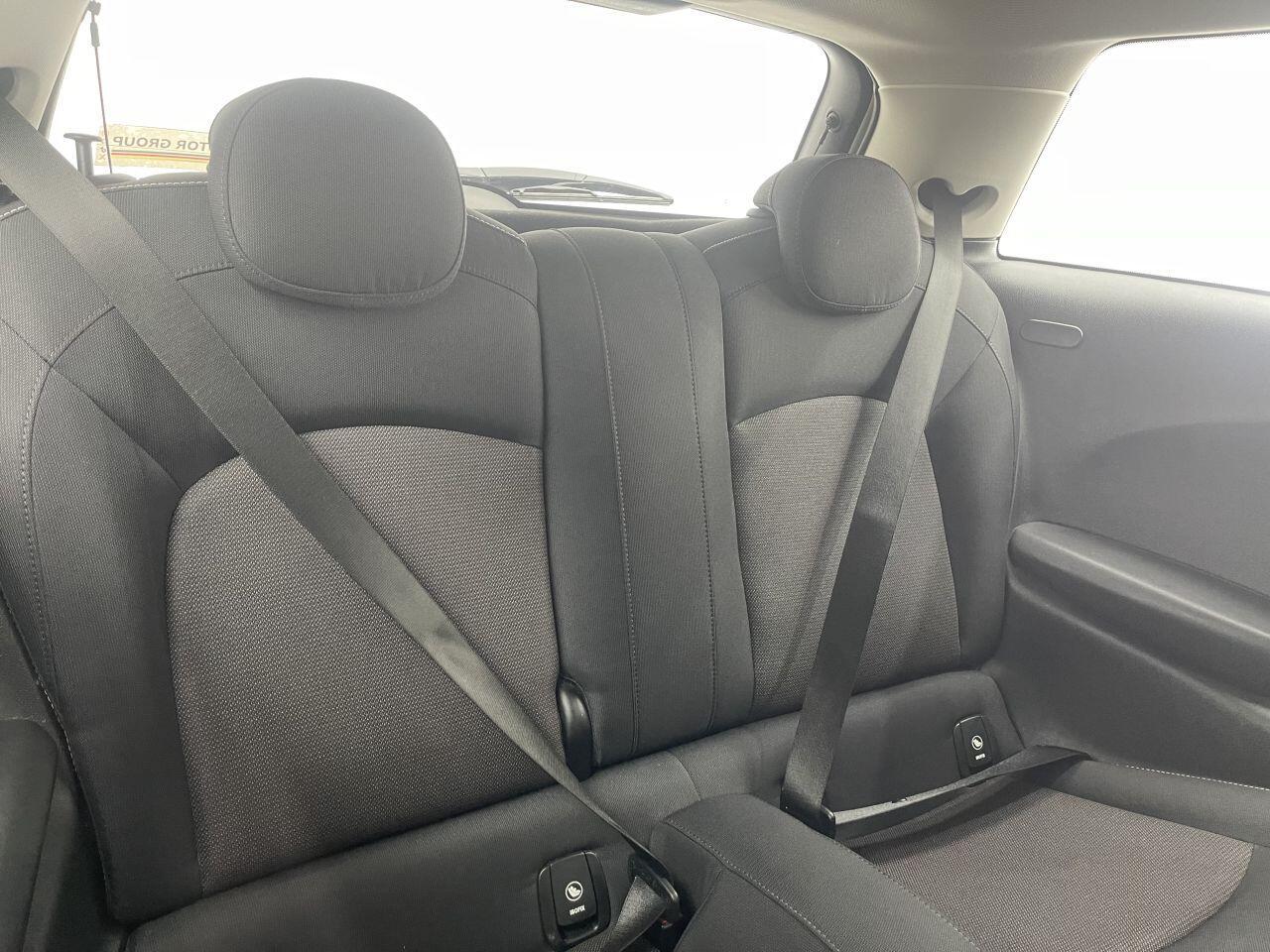 MINI Hatch - Image 17