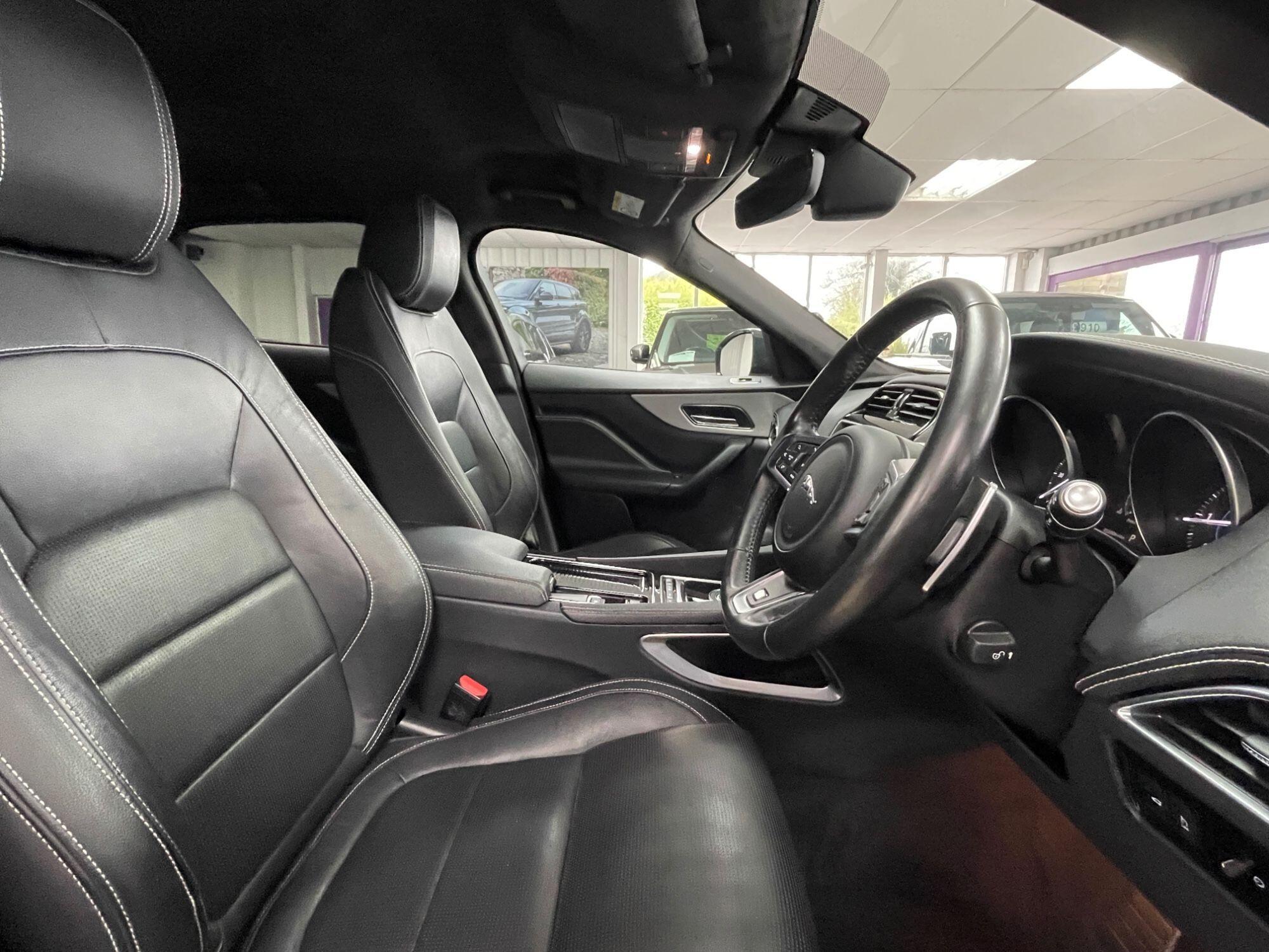 Jaguar F-Pace - Image 26