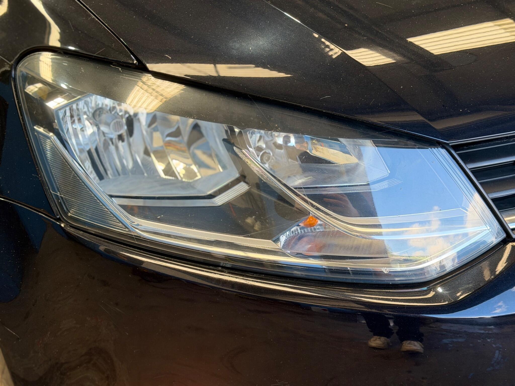 Volkswagen Polo - Image 7