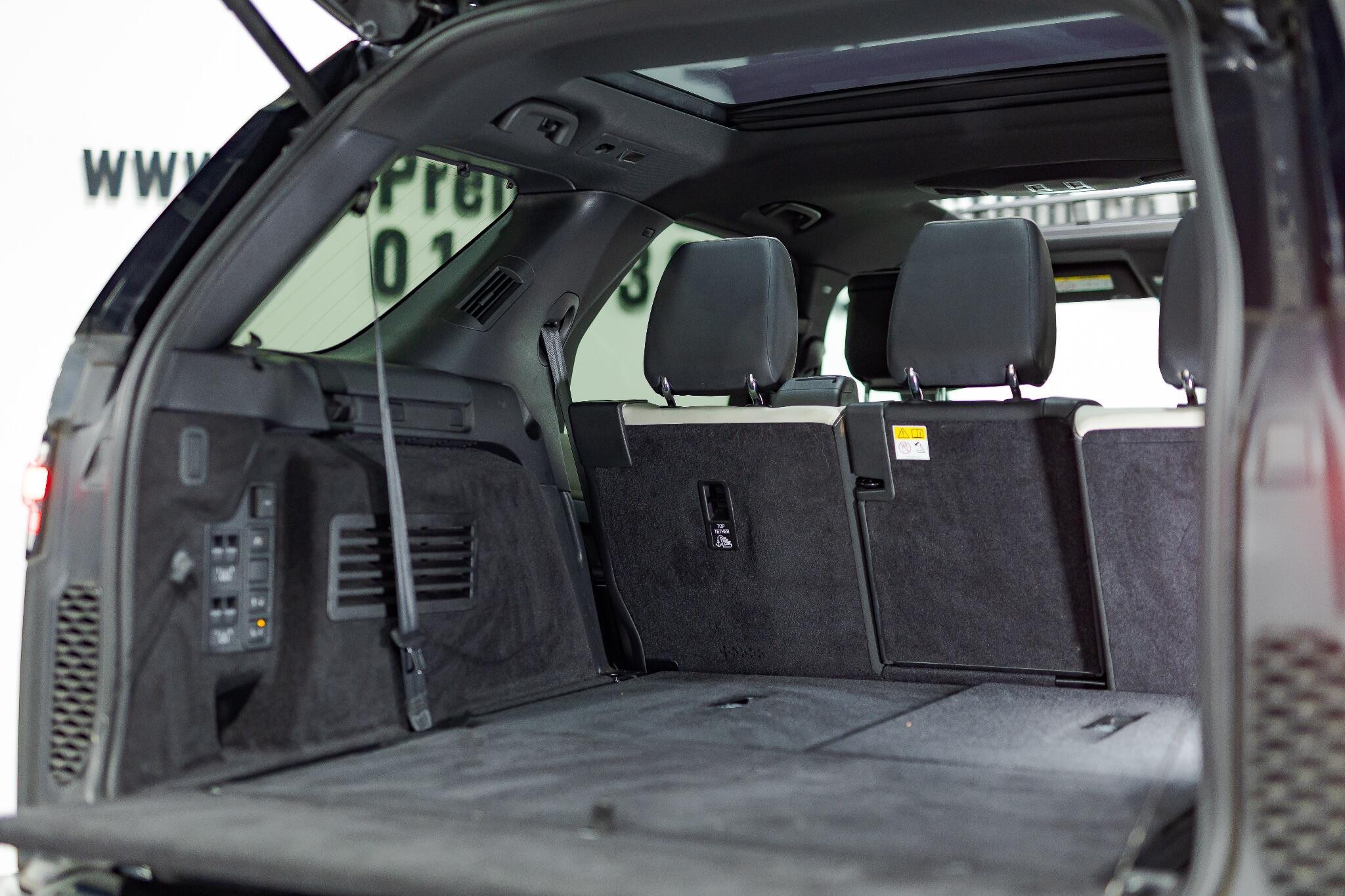 Land Rover Discovery - Image 24