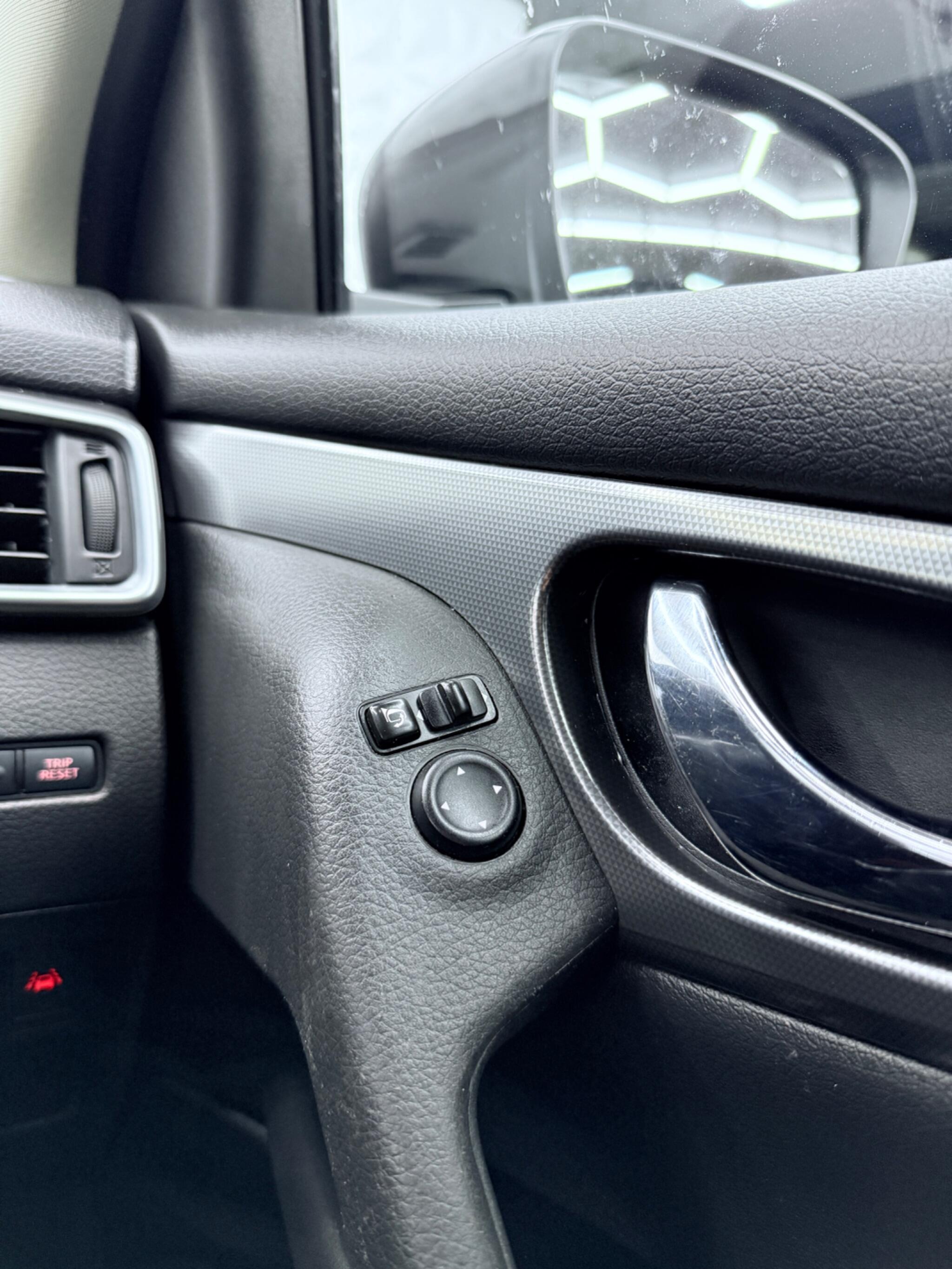 Nissan Qashqai - Image 26