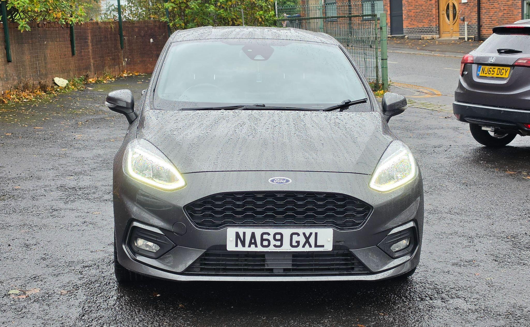 Ford Fiesta - Image 2
