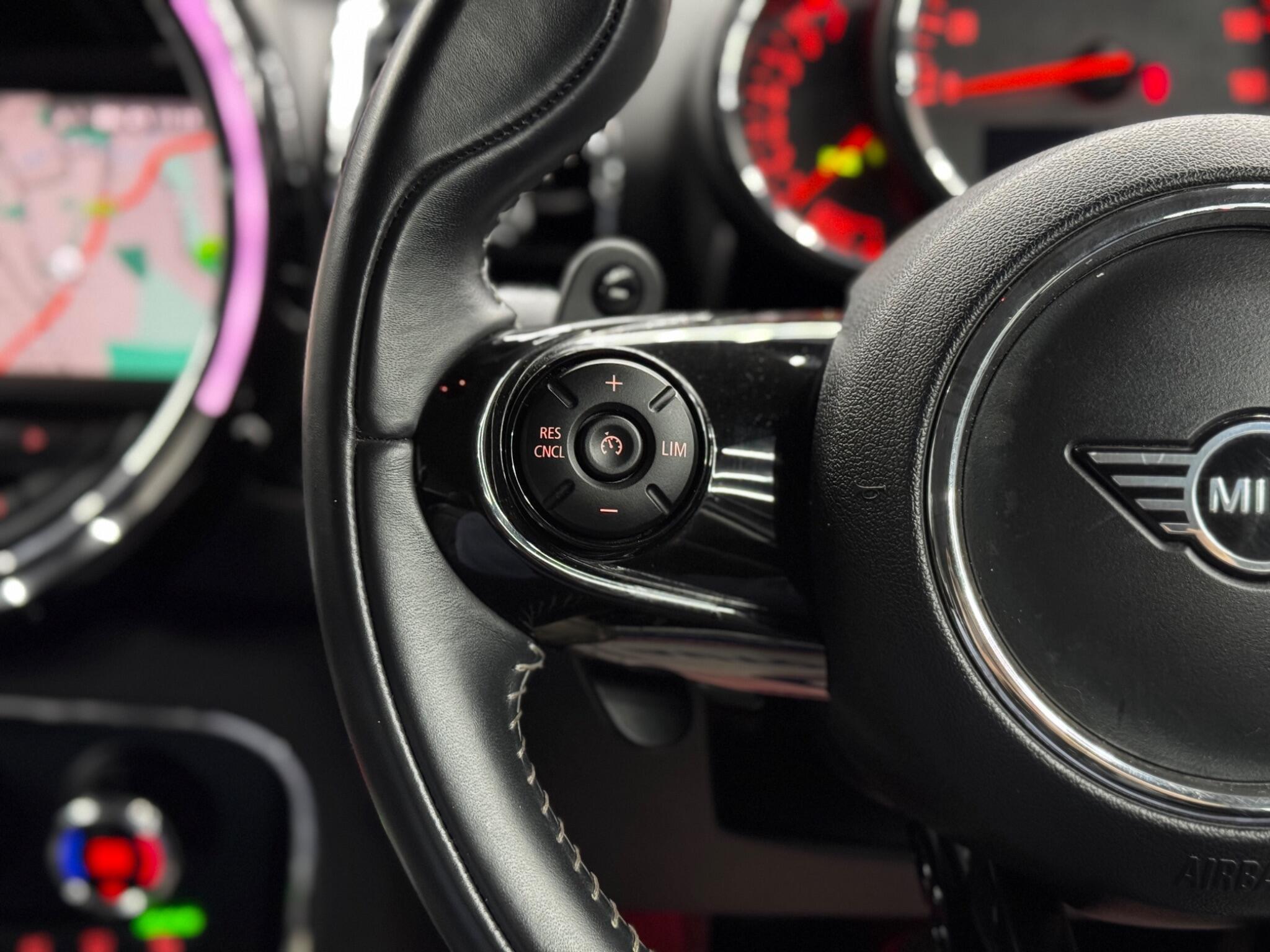 MINI Clubman - Image 20