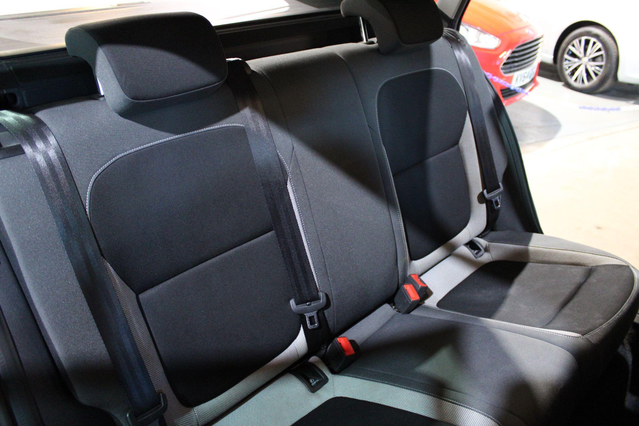 Skoda Fabia - Image 30