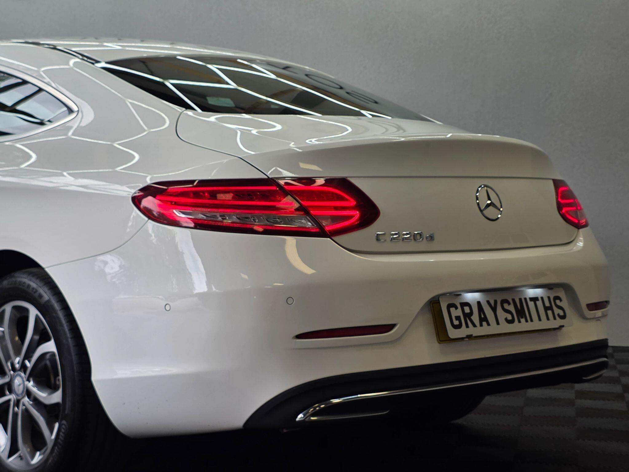 Mercedes C Class - Image 10