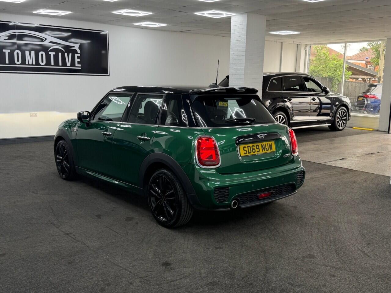 MINI Hatch - Image 6