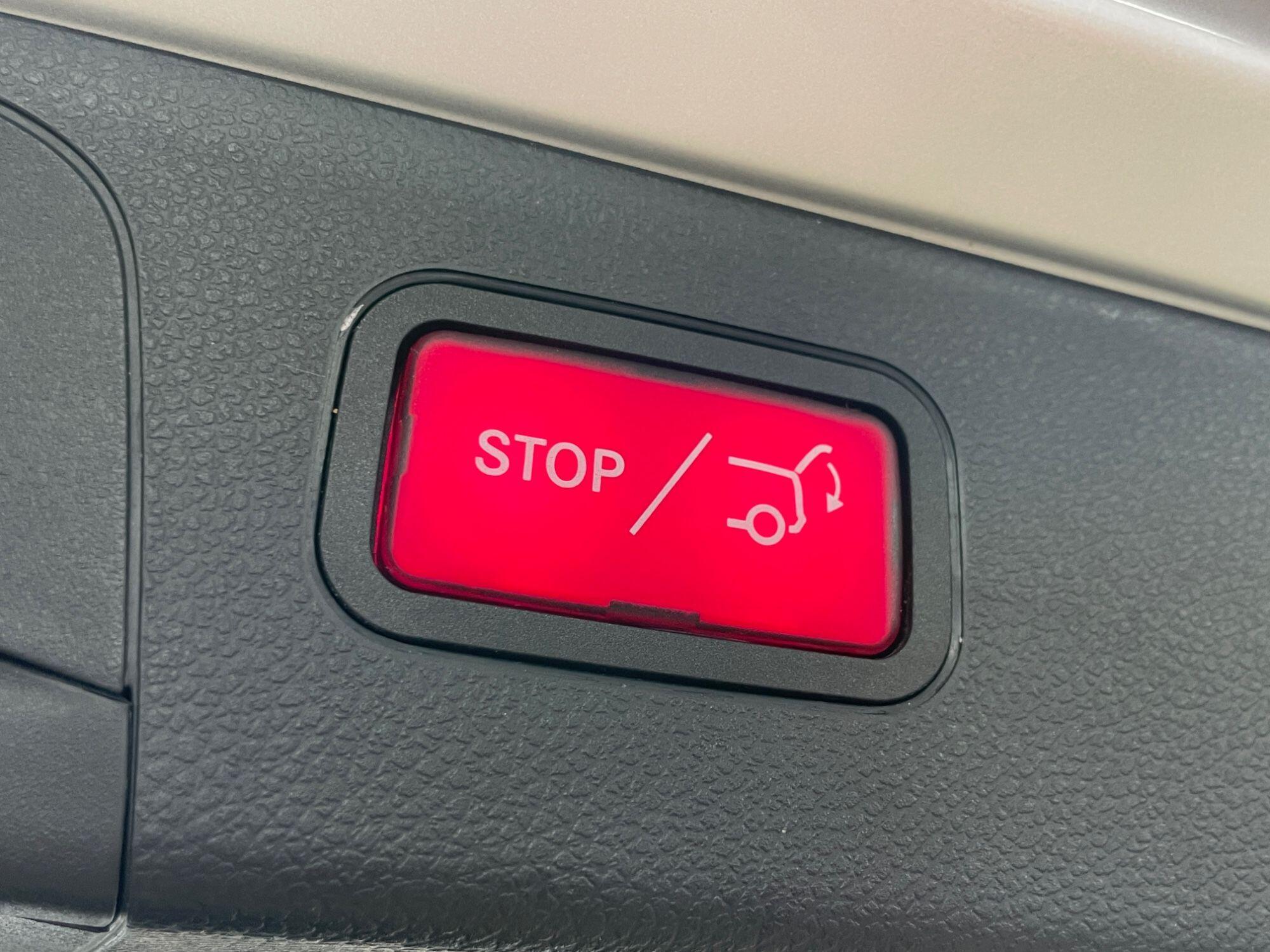 Mercedes GLC - Image 19