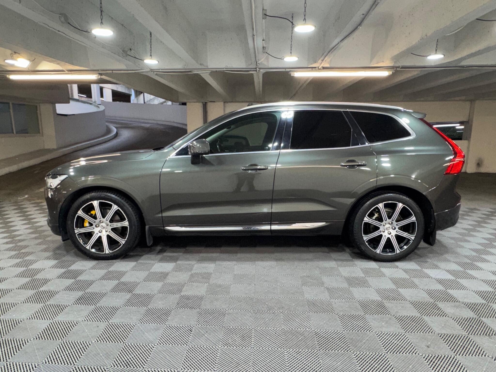 Volvo XC60 - Image 2