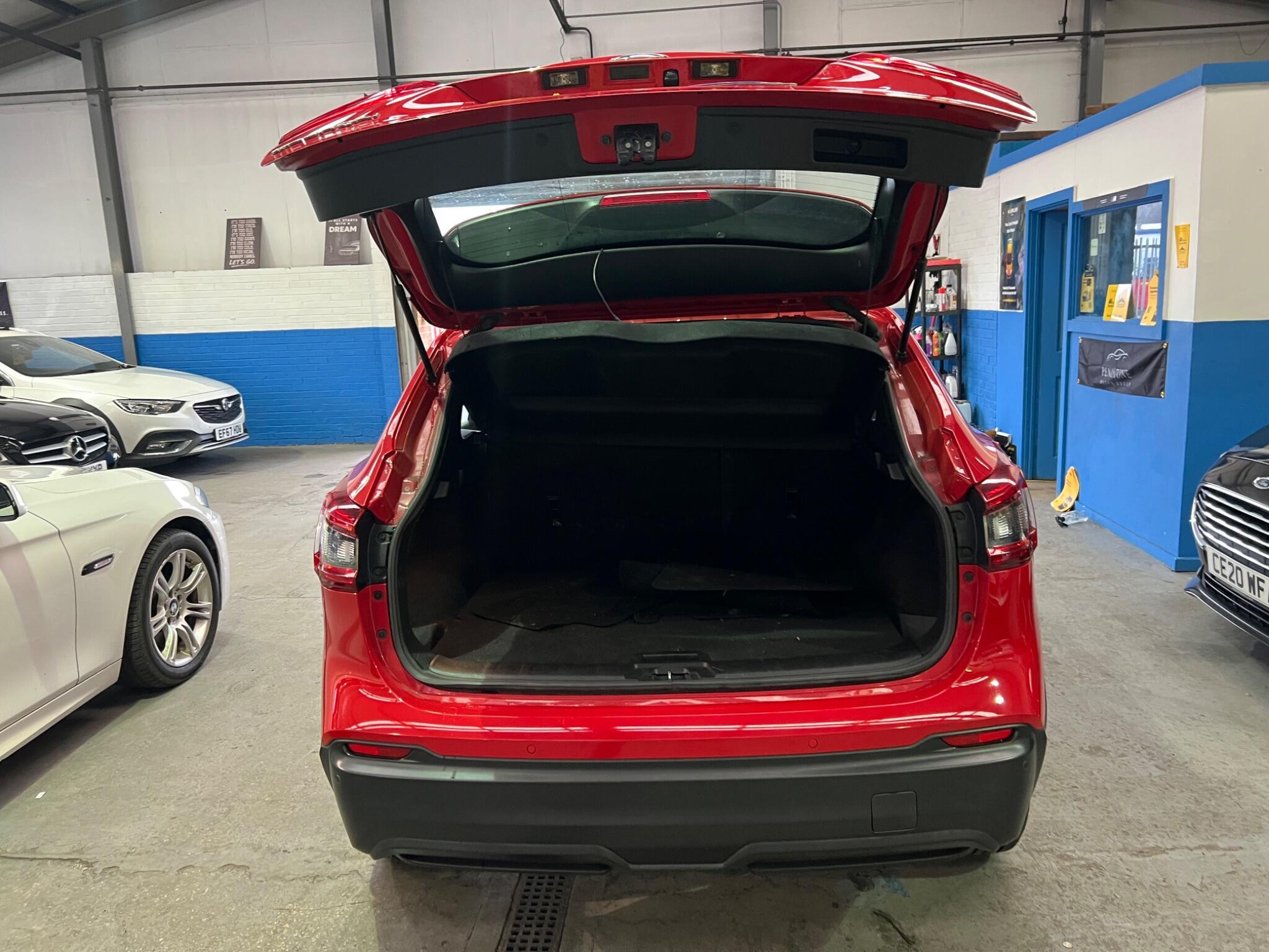 Nissan Qashqai - Image 20