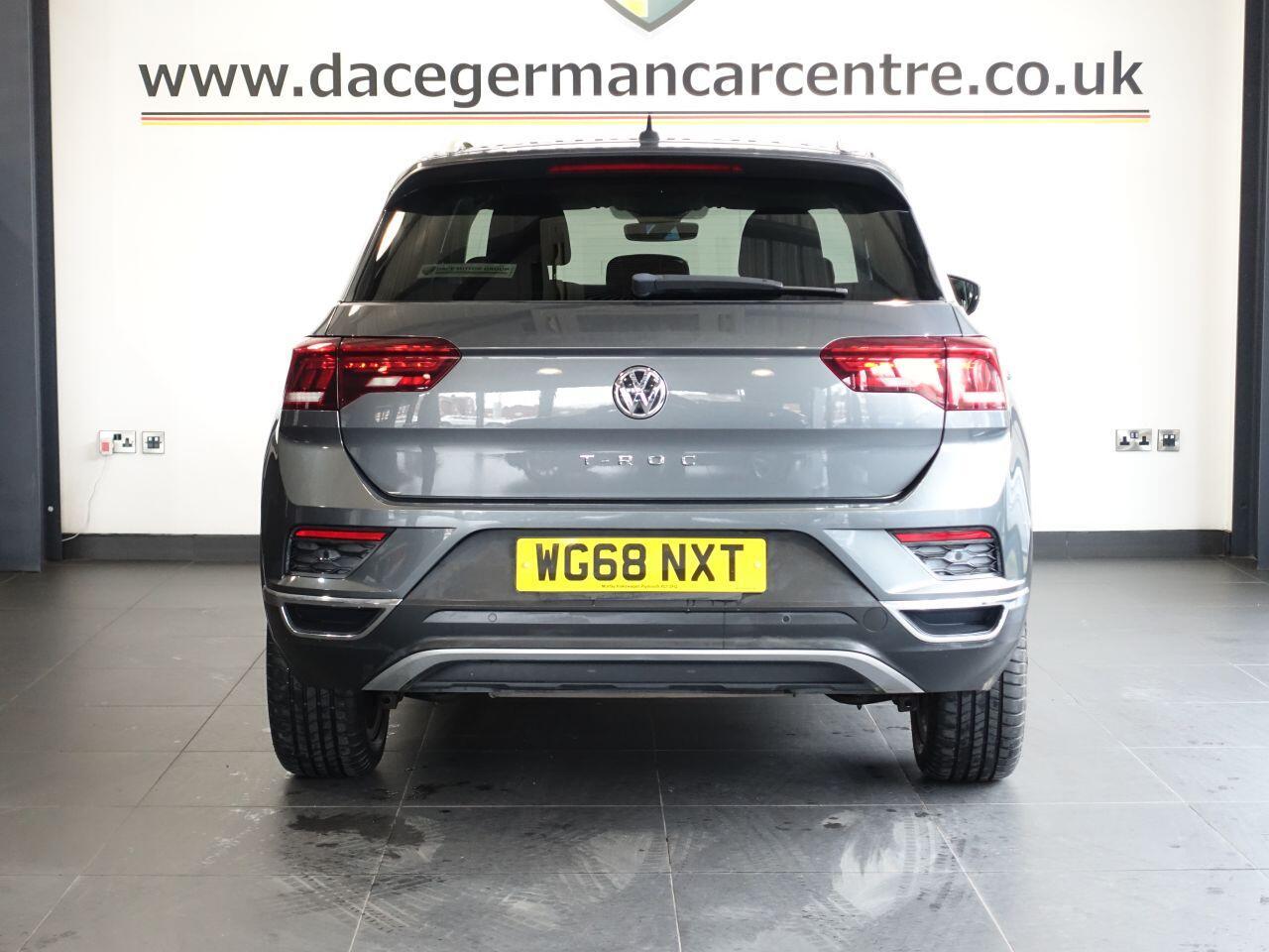 Volkswagen T-Roc - Image 7