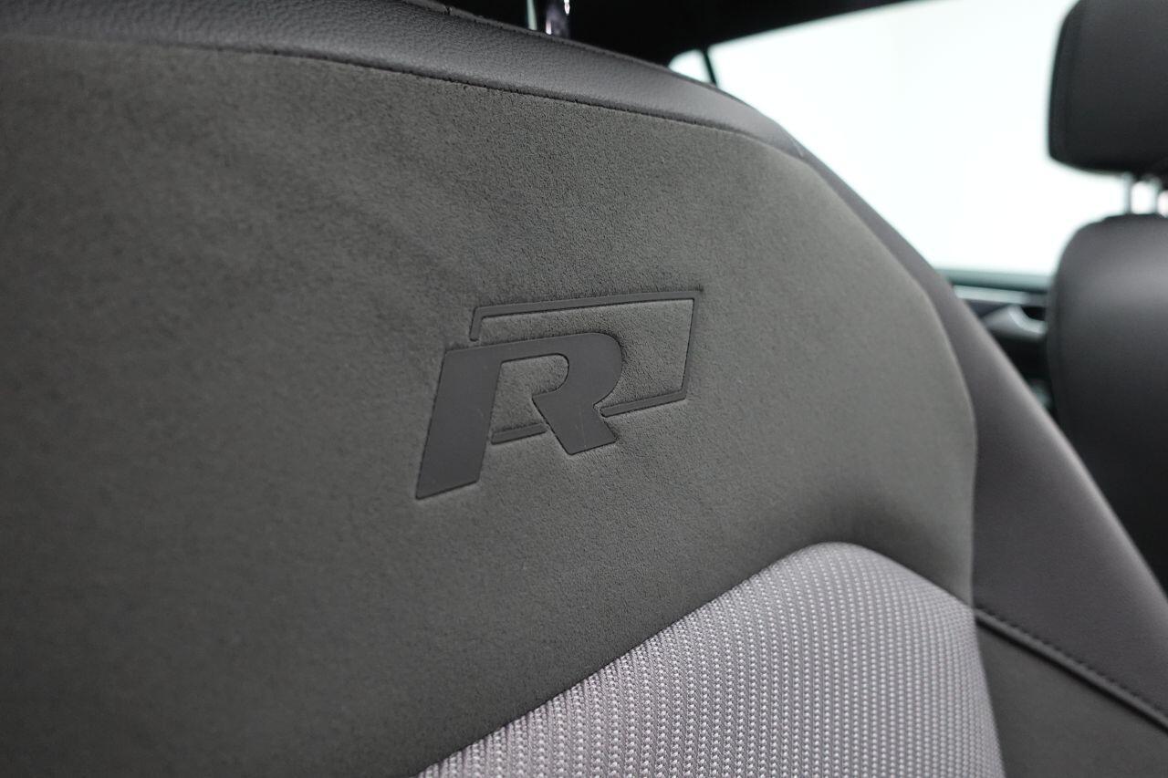 Volkswagen Tiguan - Image 26