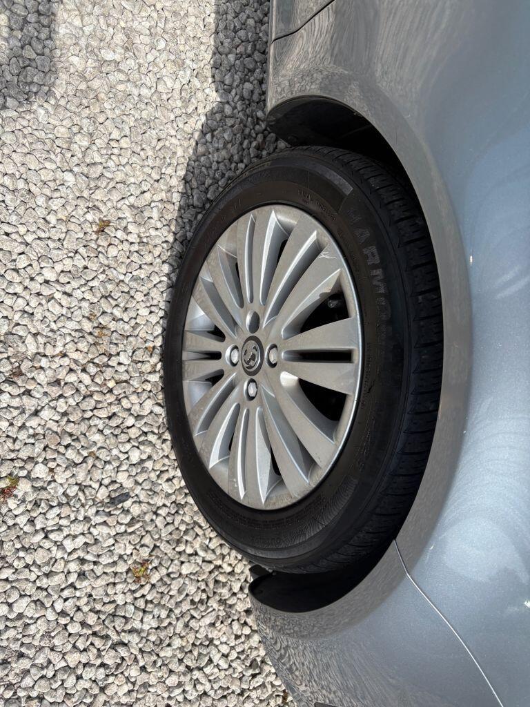 Vauxhall Corsa - Image 19