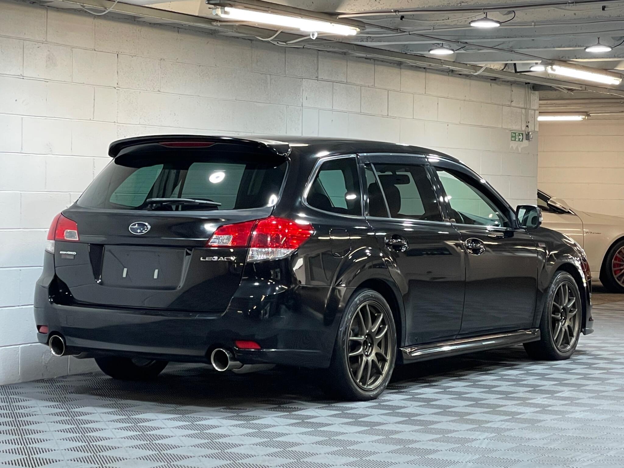 Subaru Legacy - Image 4