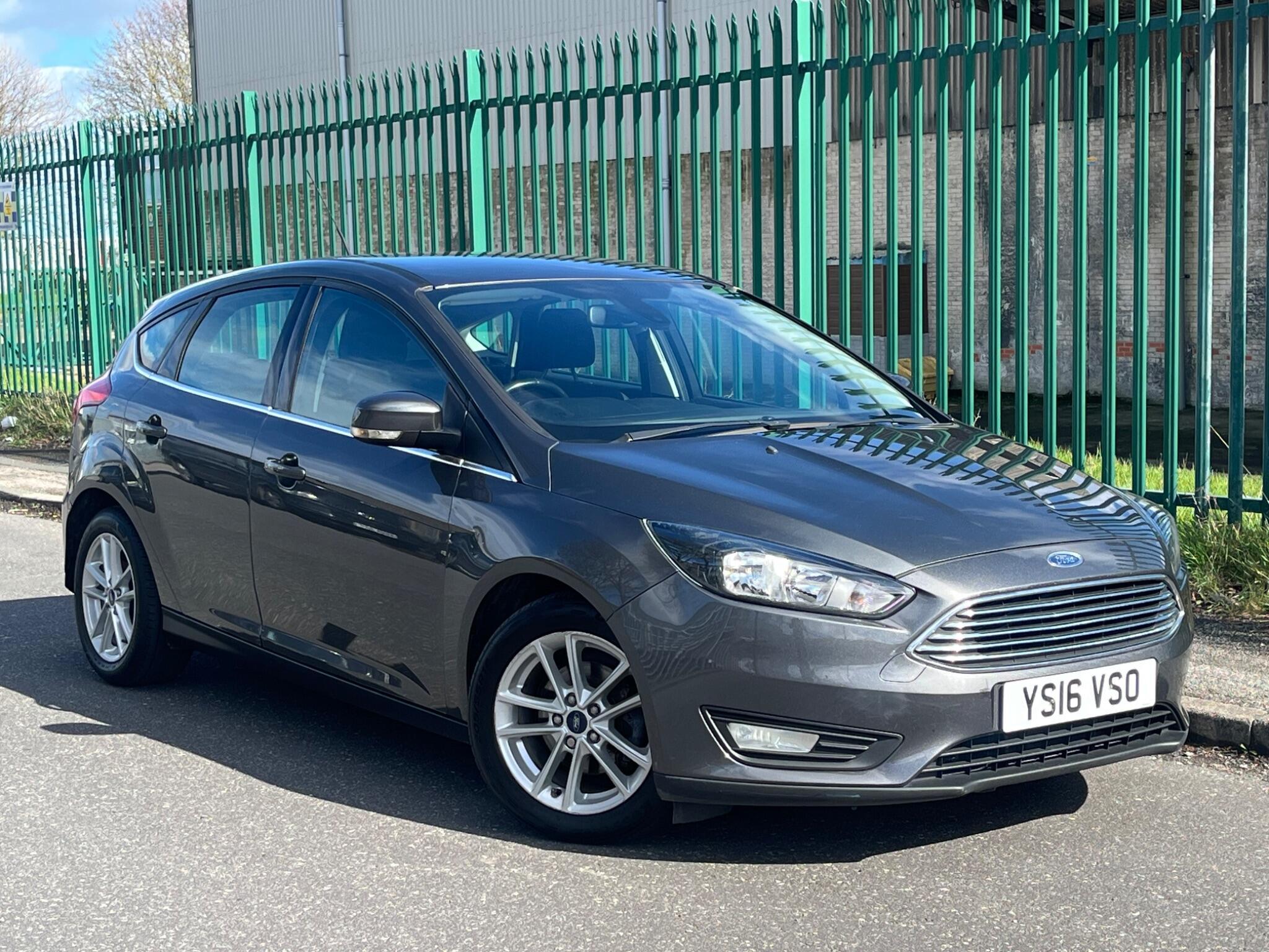 Ford Focus - Image 7