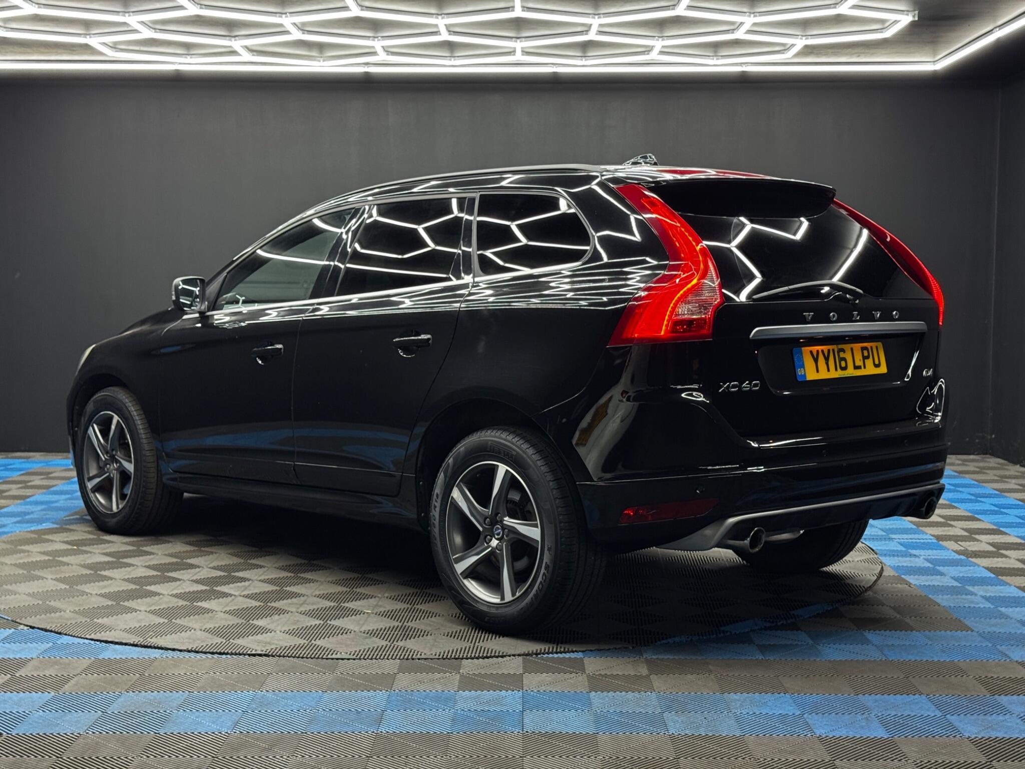 Volvo XC60 - Image 7