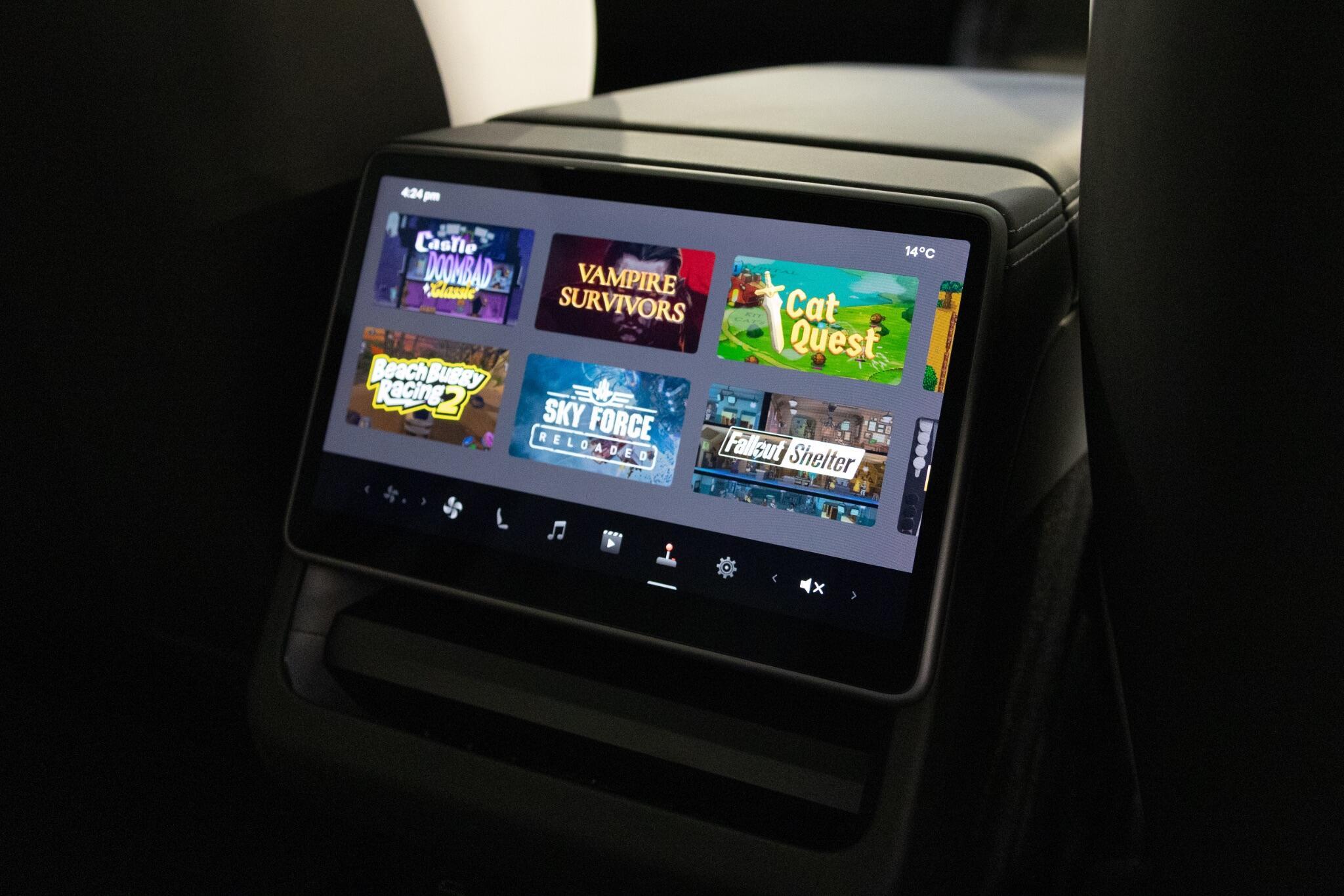 Tesla Model 3 - Image 19