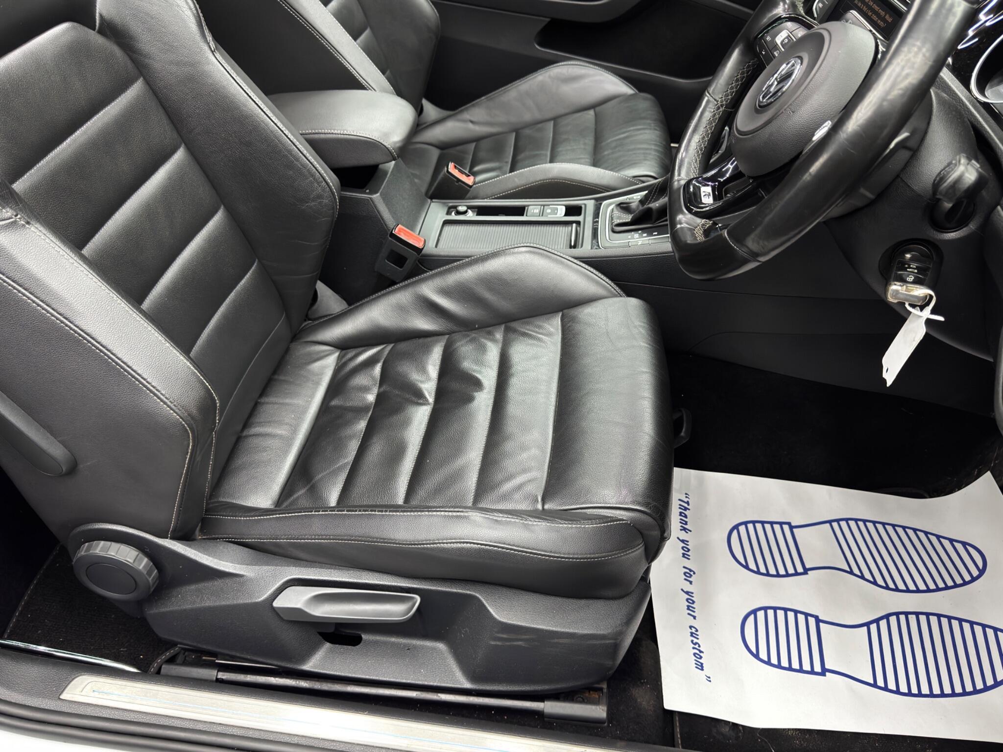 Volkswagen Golf - Image 13