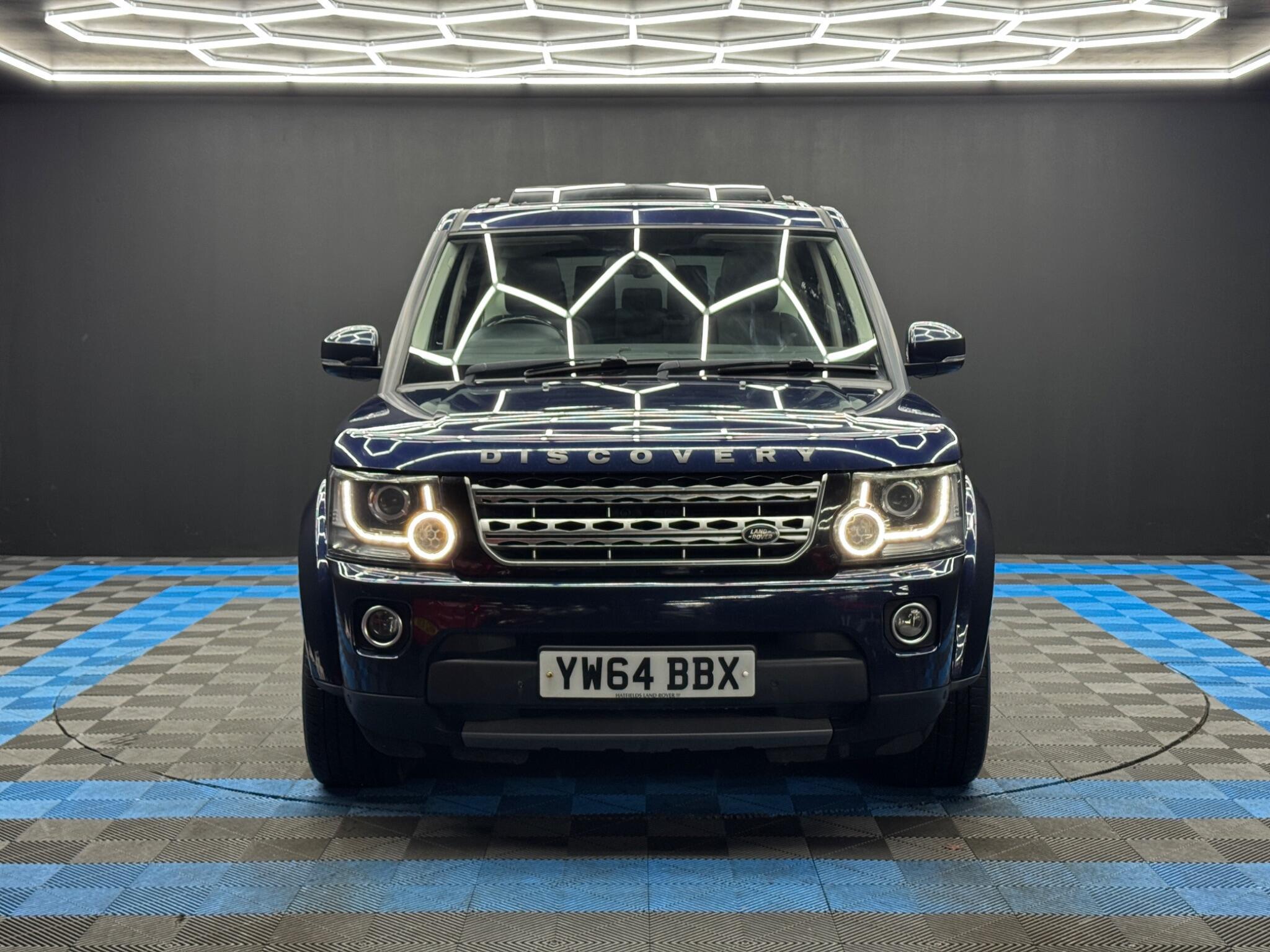 Land Rover DISCOVERY 4 - Image 2
