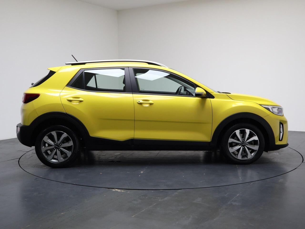 Kia Stonic - Image 25