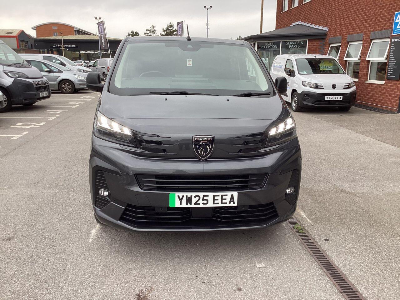 Peugeot e-Expert - Image 2