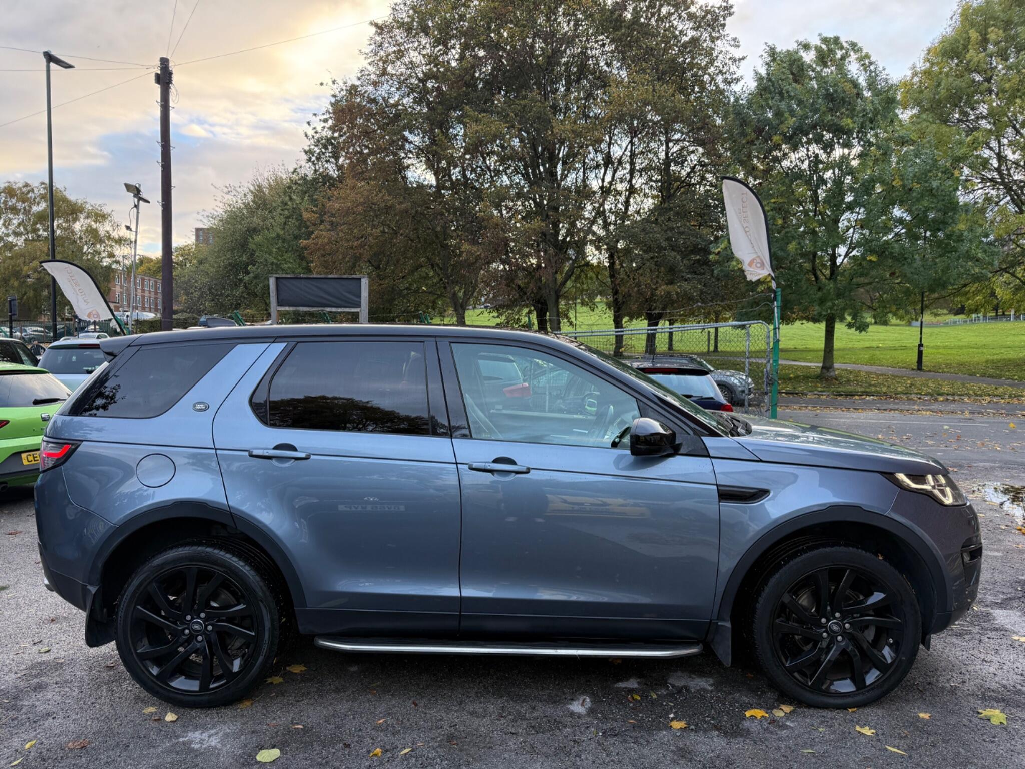 Land Rover DISCOVERY SPORT - Image 8