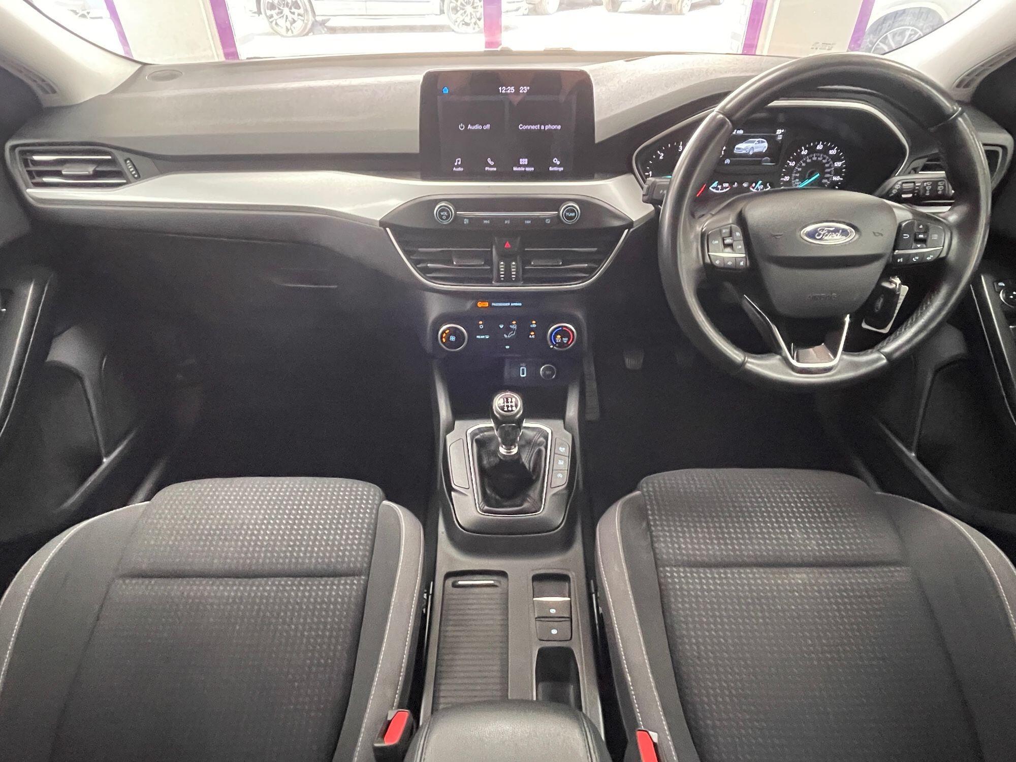 Ford Focus Diesel Estate - Image 2