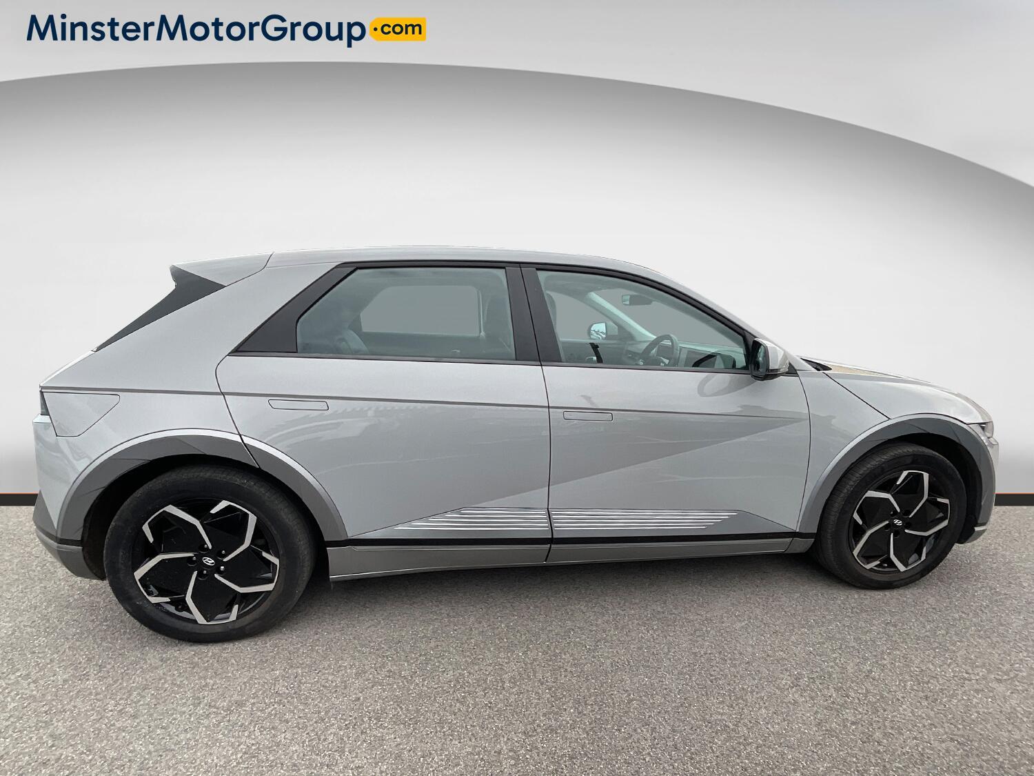 Hyundai Ioniq 5 - Image 2