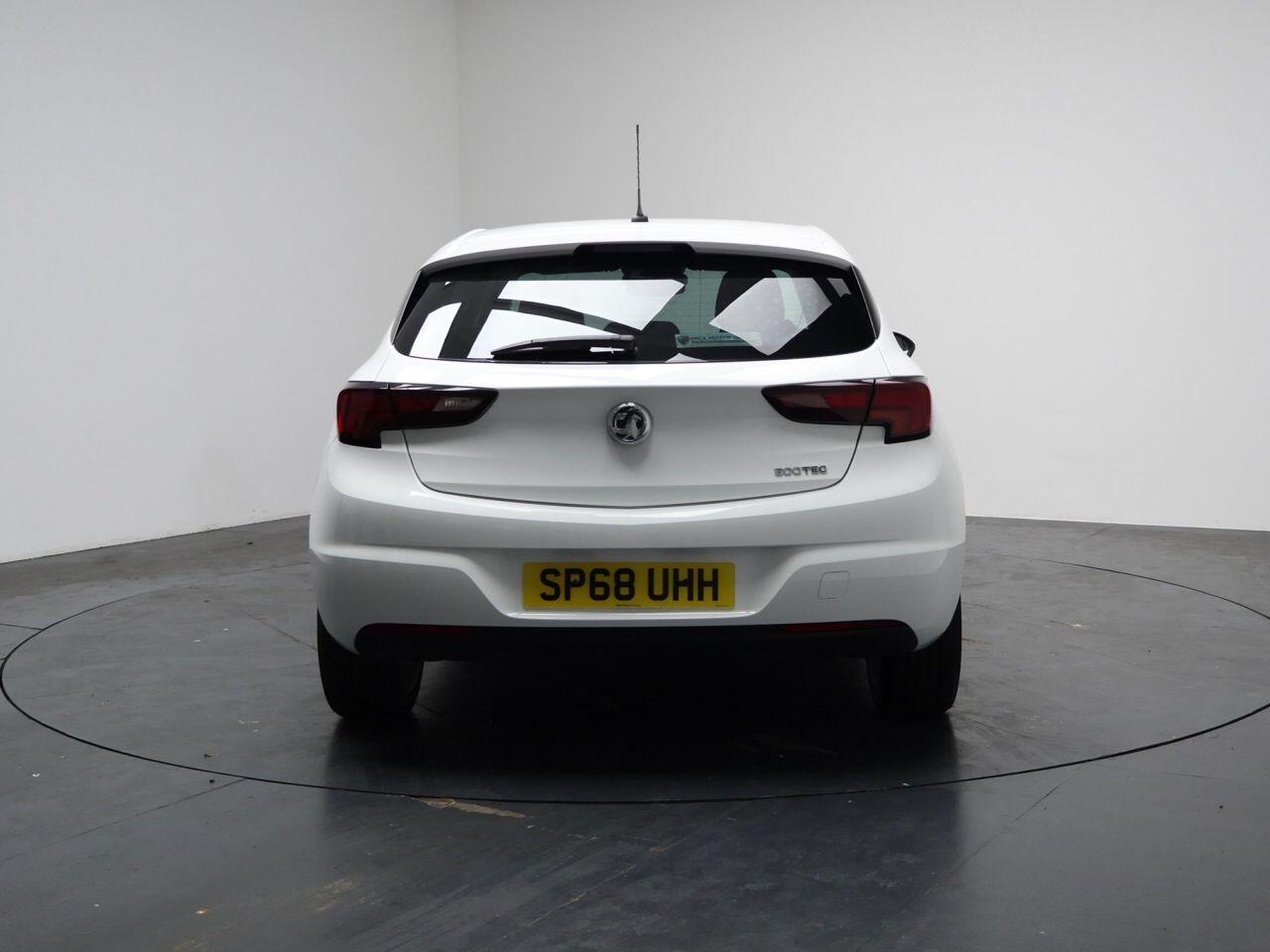 Vauxhall Astra - Image 12