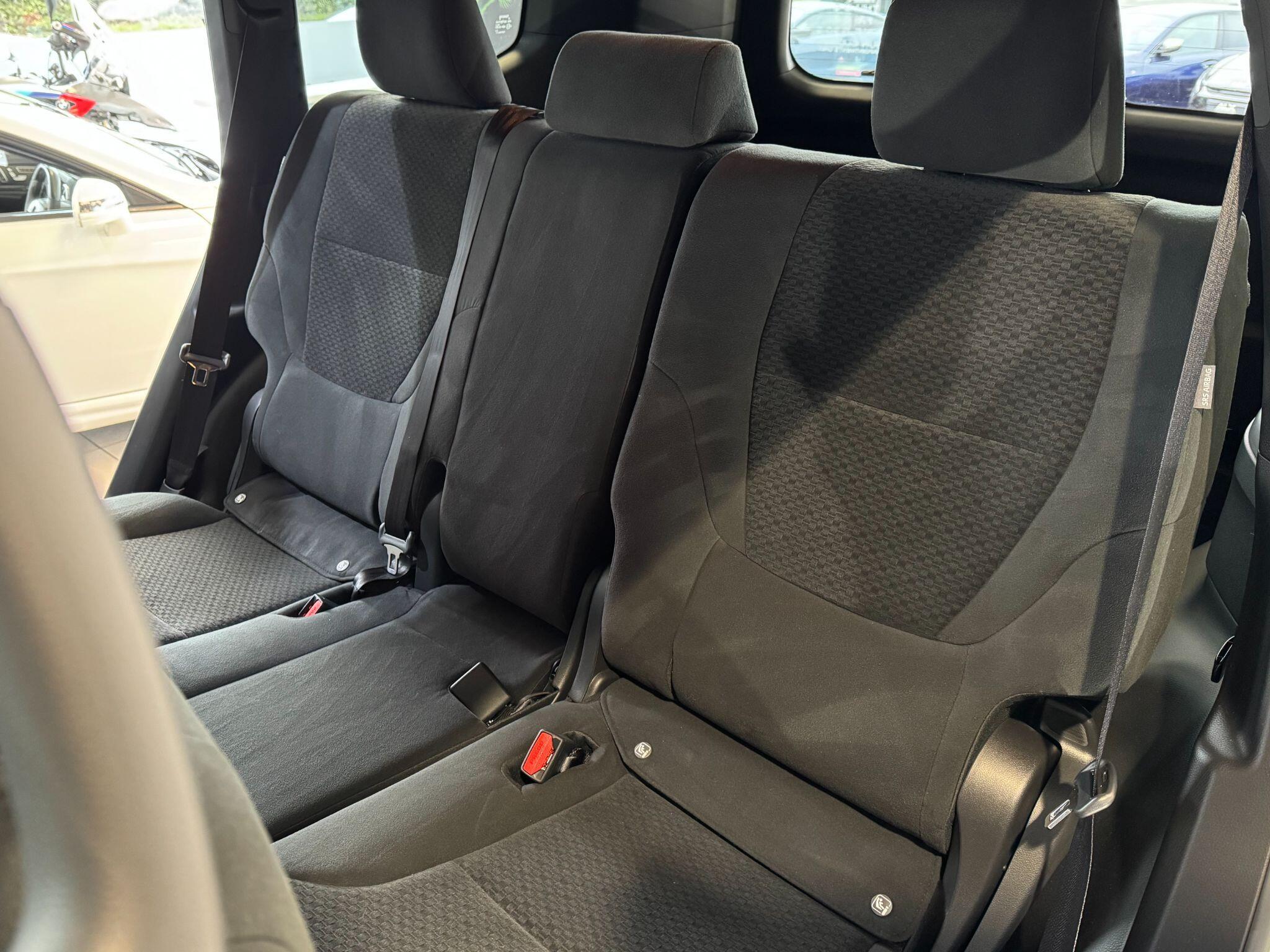 Toyota Land Cruiser - Image 24
