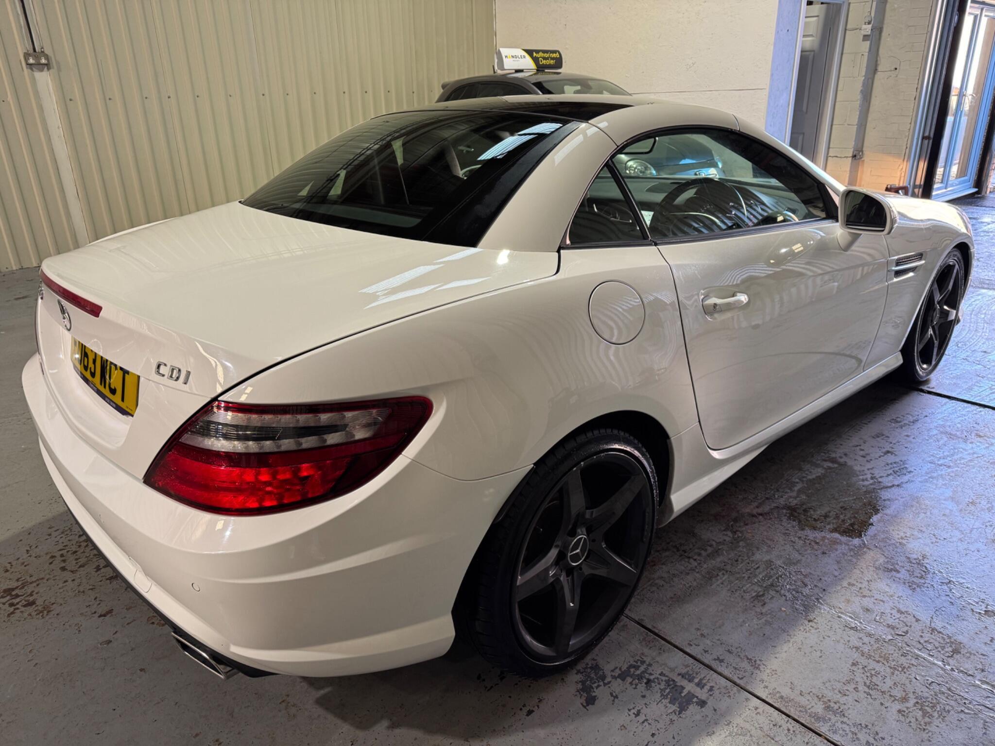 Mercedes SLK - Image 24