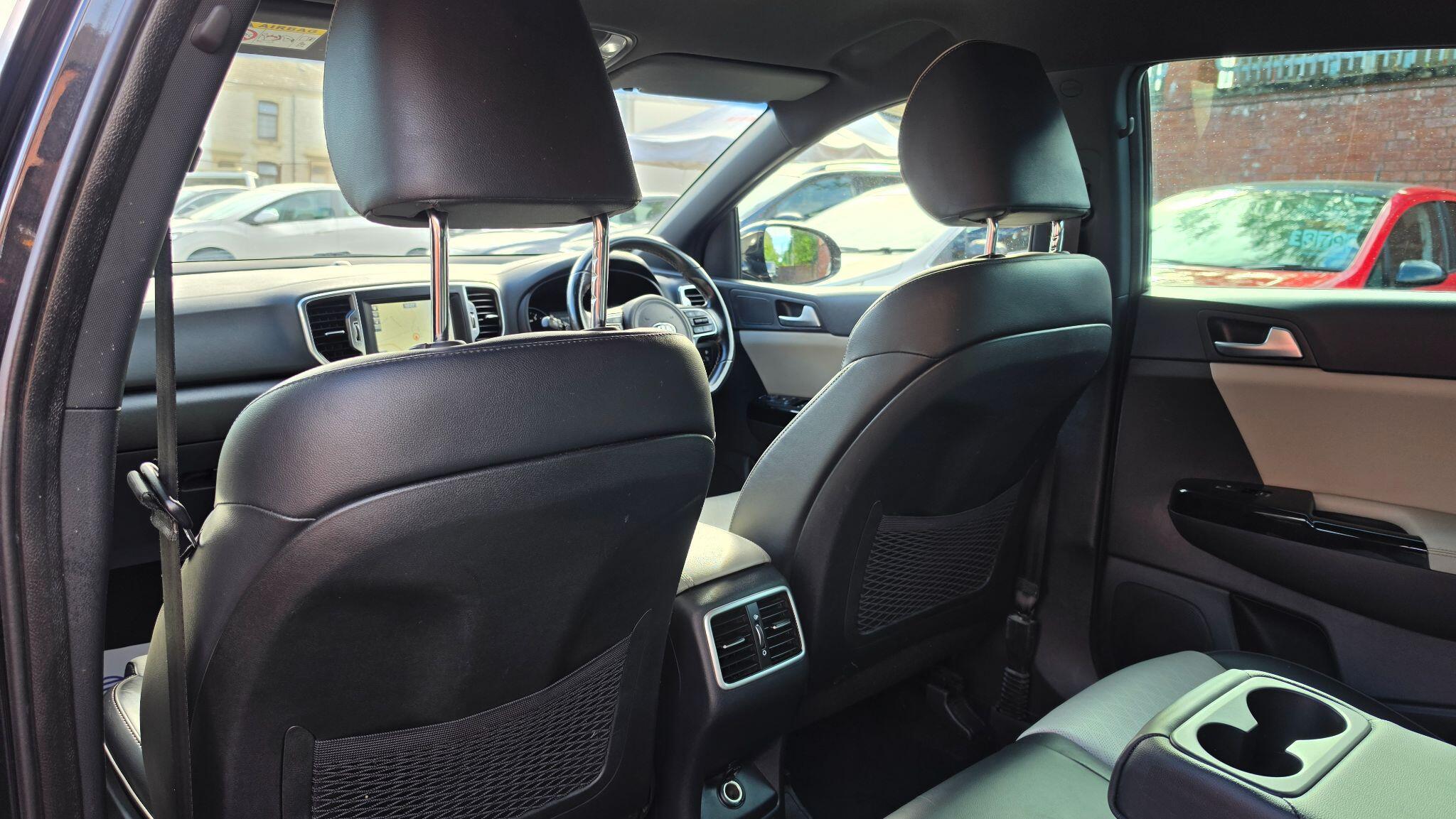 Kia Sportage - Image 17
